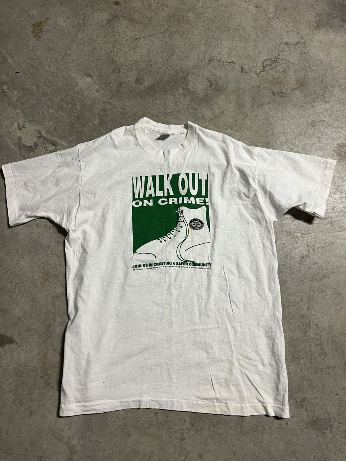 Fruit Of The Loom × Vintage Vintage 90s Single Stitch Walk Out On Crime tee Size US XXL / EU 58 / 5 - 1 Thumbnail
