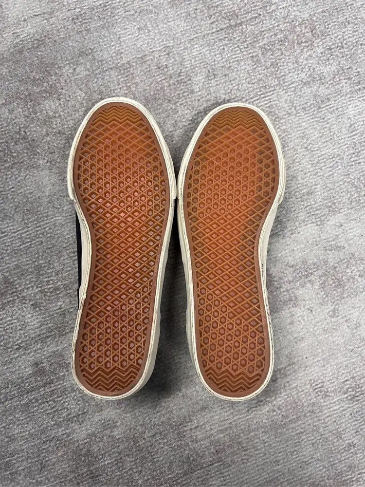 Undercover Takahiromiyashita the soloist x undercover low top sneaker- Size US 8.5 / EU 41-42 - 5 Thumbnail
