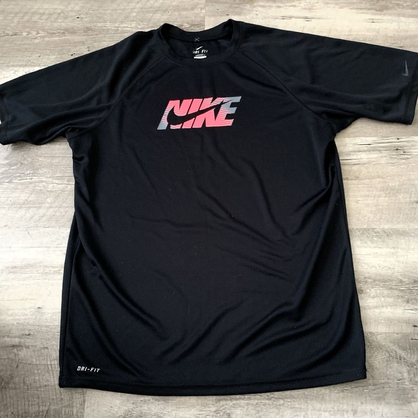Nike Nike Dri-FIT Performance T-Shirt Mens Large Black Swoosh Training Gym Center Size US L / EU 52-54 / 3 - 6 Thumbnail