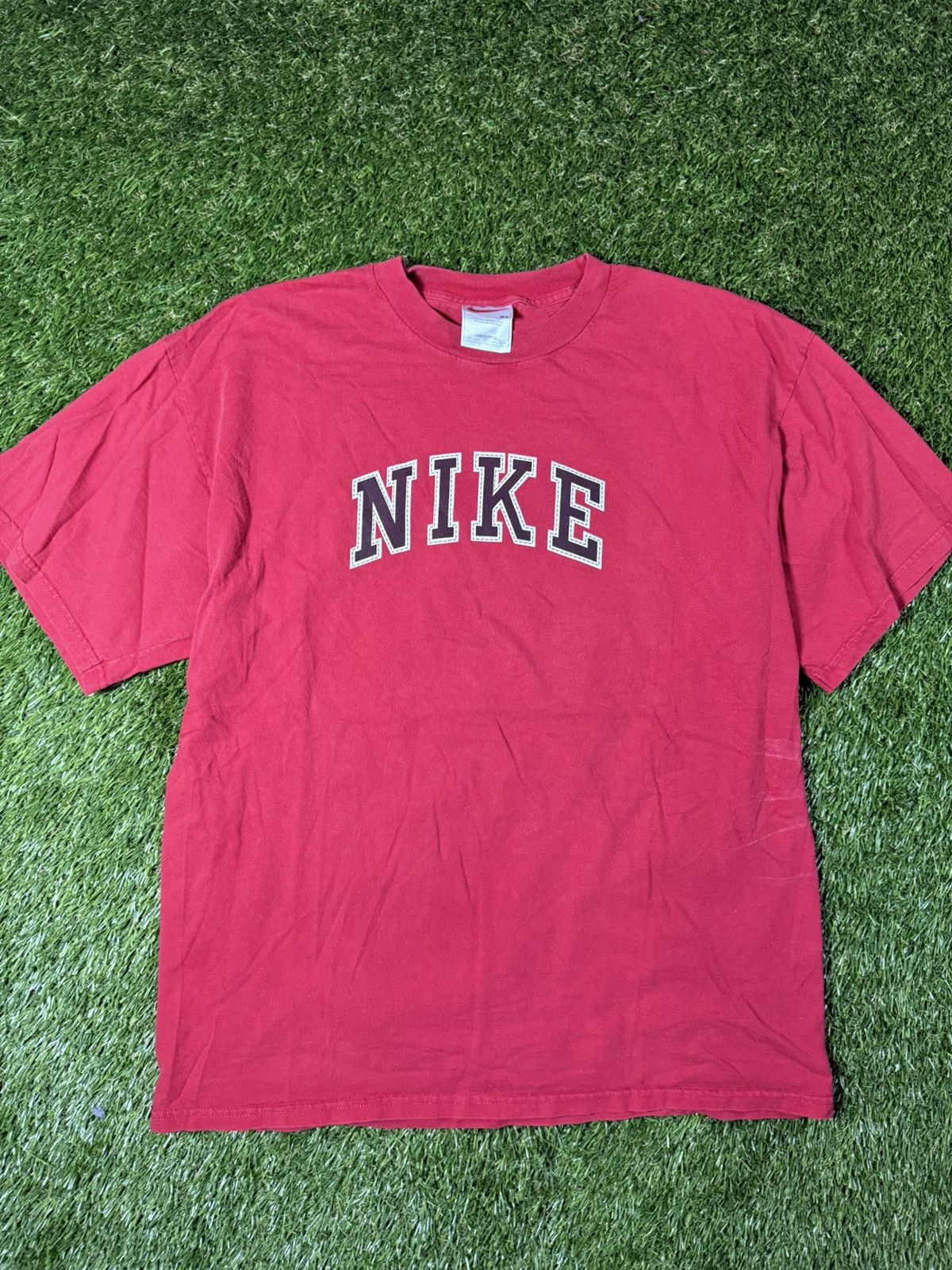 Nike Vintage 90s Essential Nike Spell Out Faded Fall Sports Tee Size US XL / EU 56 / 4 - 1 Thumbnail