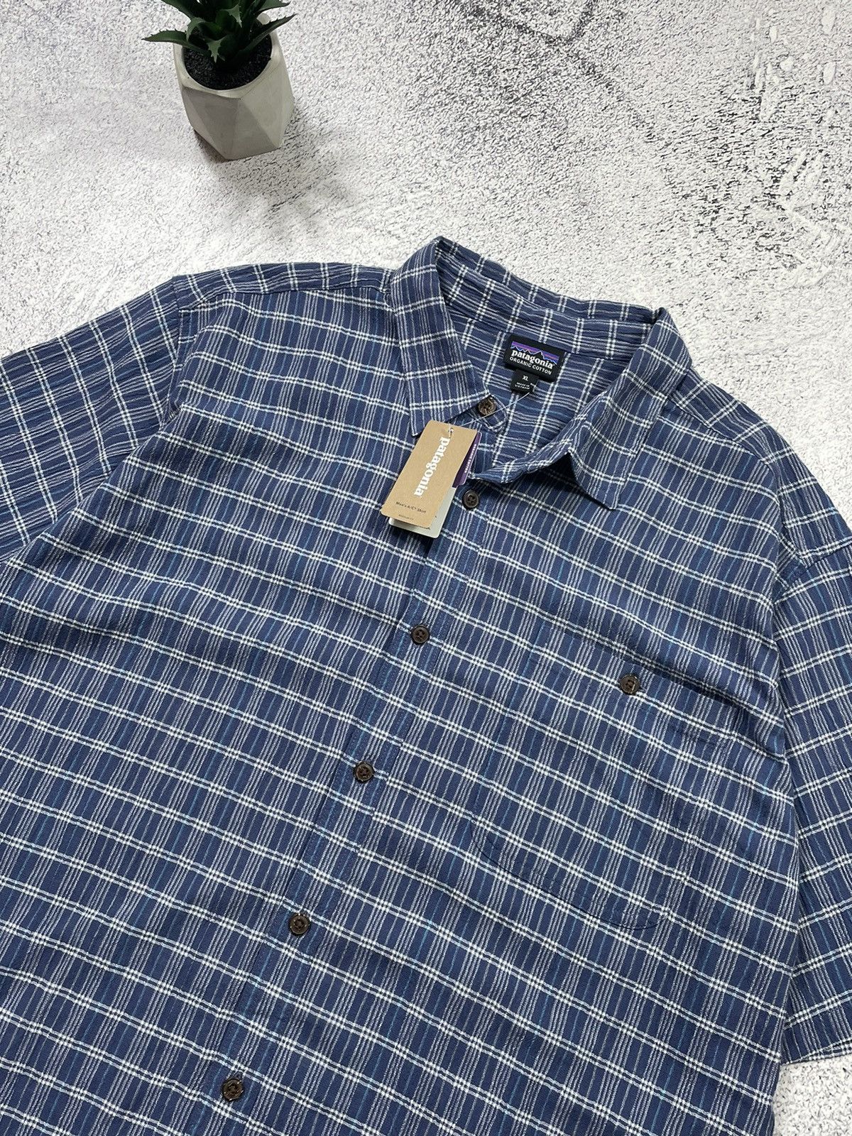 Patagonia × Vintage Patagonia Outdoor Organic Cotton Button Up Camp Shirt Size US XL / EU 56 / 4 - 4 Thumbnail