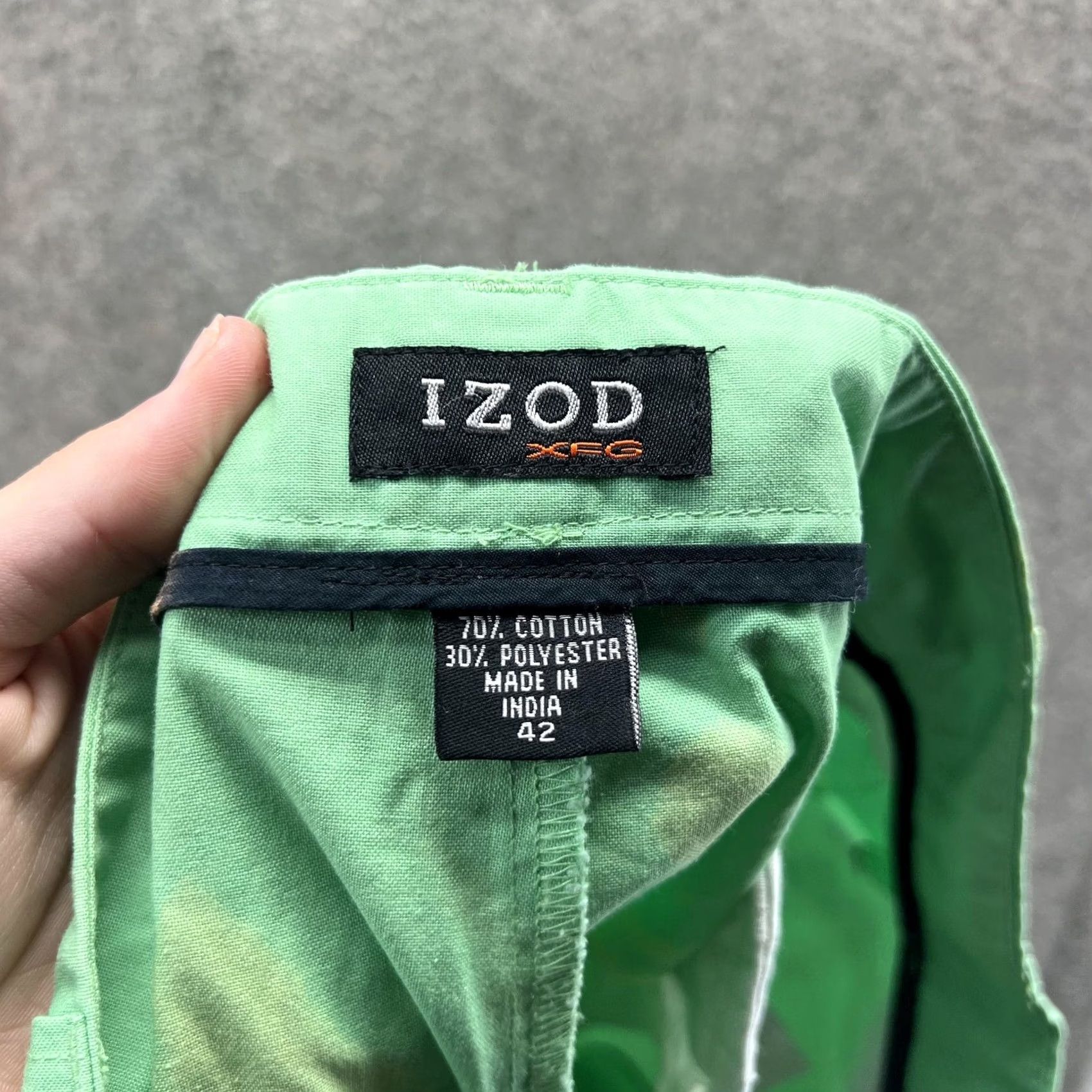 Izod Izod XFG Shorts Mens 42 Green Cotton Blend Embroidered Golf Chino Casual Allover Size US 42 / EU 58 - 3 Thumbnail