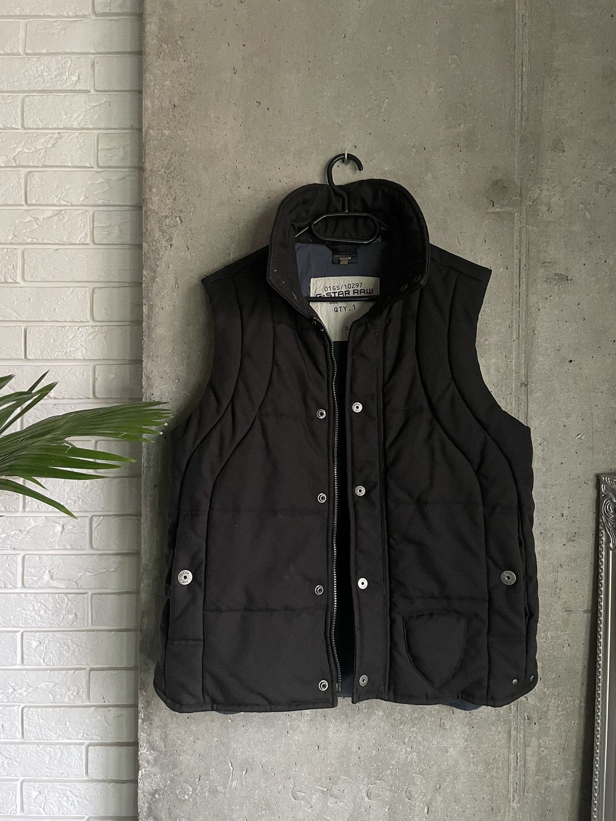 G-Star × Vintage Vintage Gstar Raw Puffer Rafter Vest Balenciaga Style Y2k Size US L / EU 52-54 / 3 - 1 Thumbnail