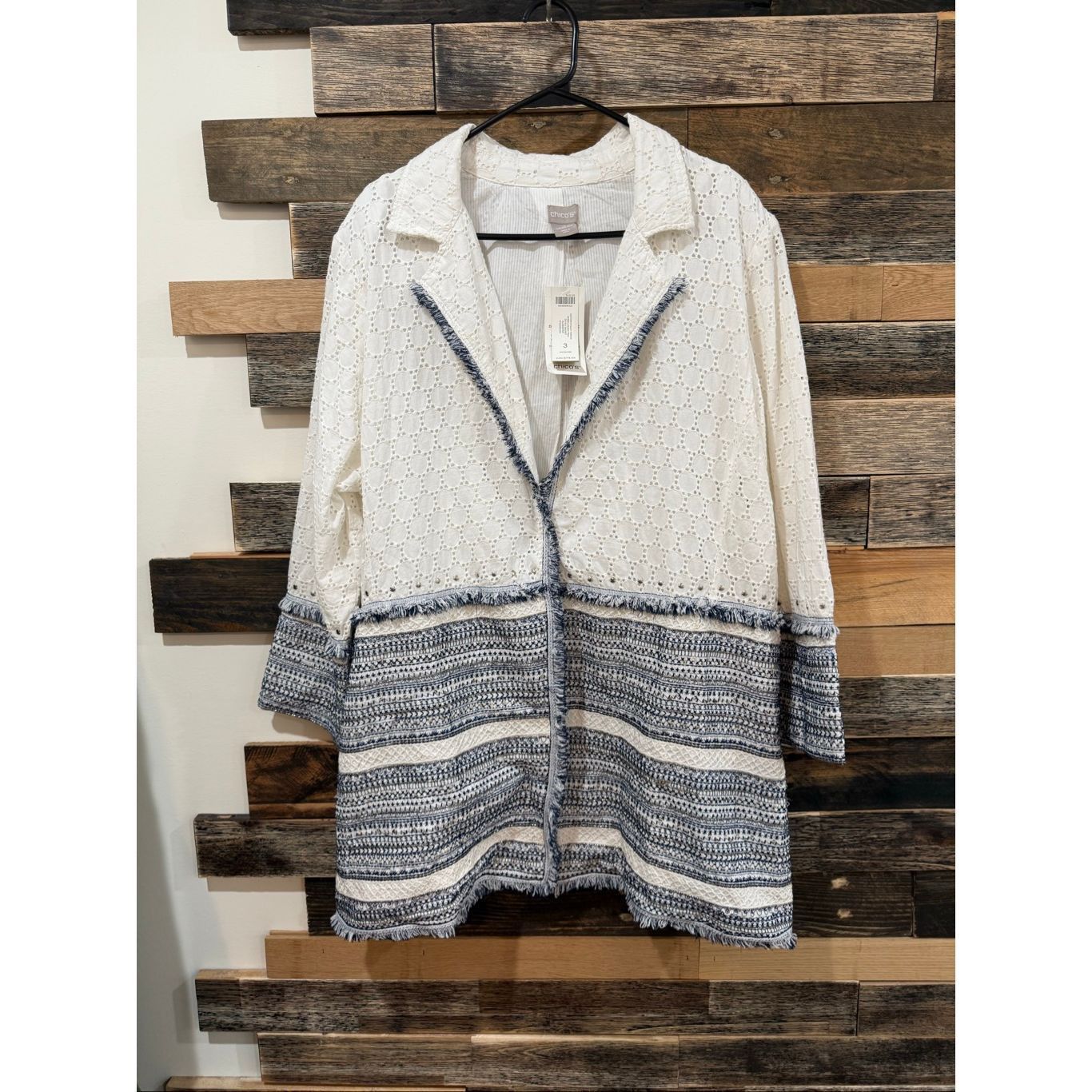 Chicos Chico's NWT Embellished Cotton Eyelet Jacket size XL (3) Size XL / US 12-14 / IT 48-50 - 2 Thumbnail