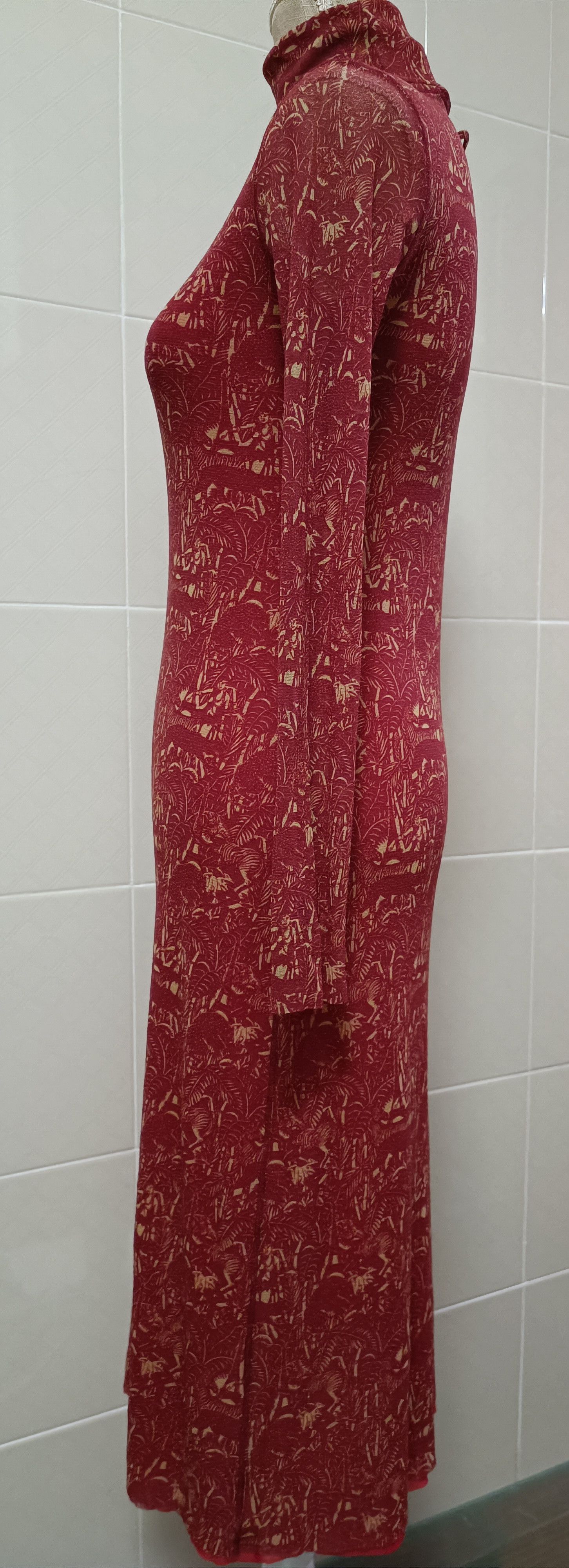 Jean Paul Gaultier Maroon maxi dress with figures in cream tones. Size M / US 6-8 / IT 42-44 - 9 Thumbnail