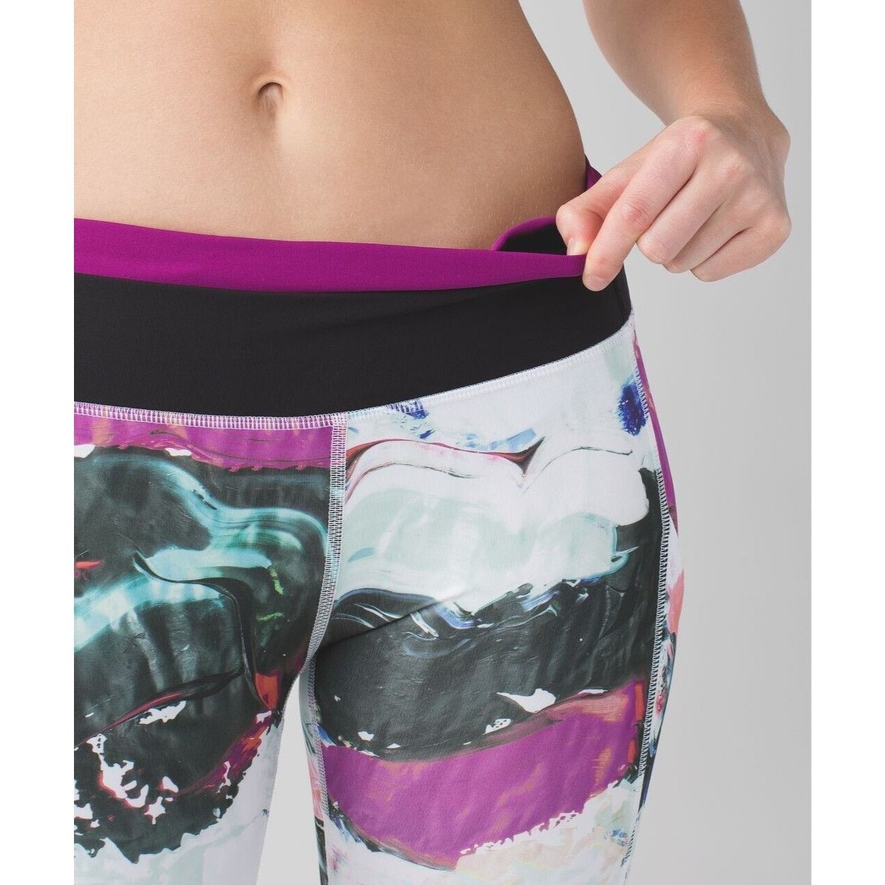 Lululemon Lululemon Leggings Run Inspire Crop II All Full-On Luxtreme Size 26" / US 2 / IT 38 - 5 Thumbnail
