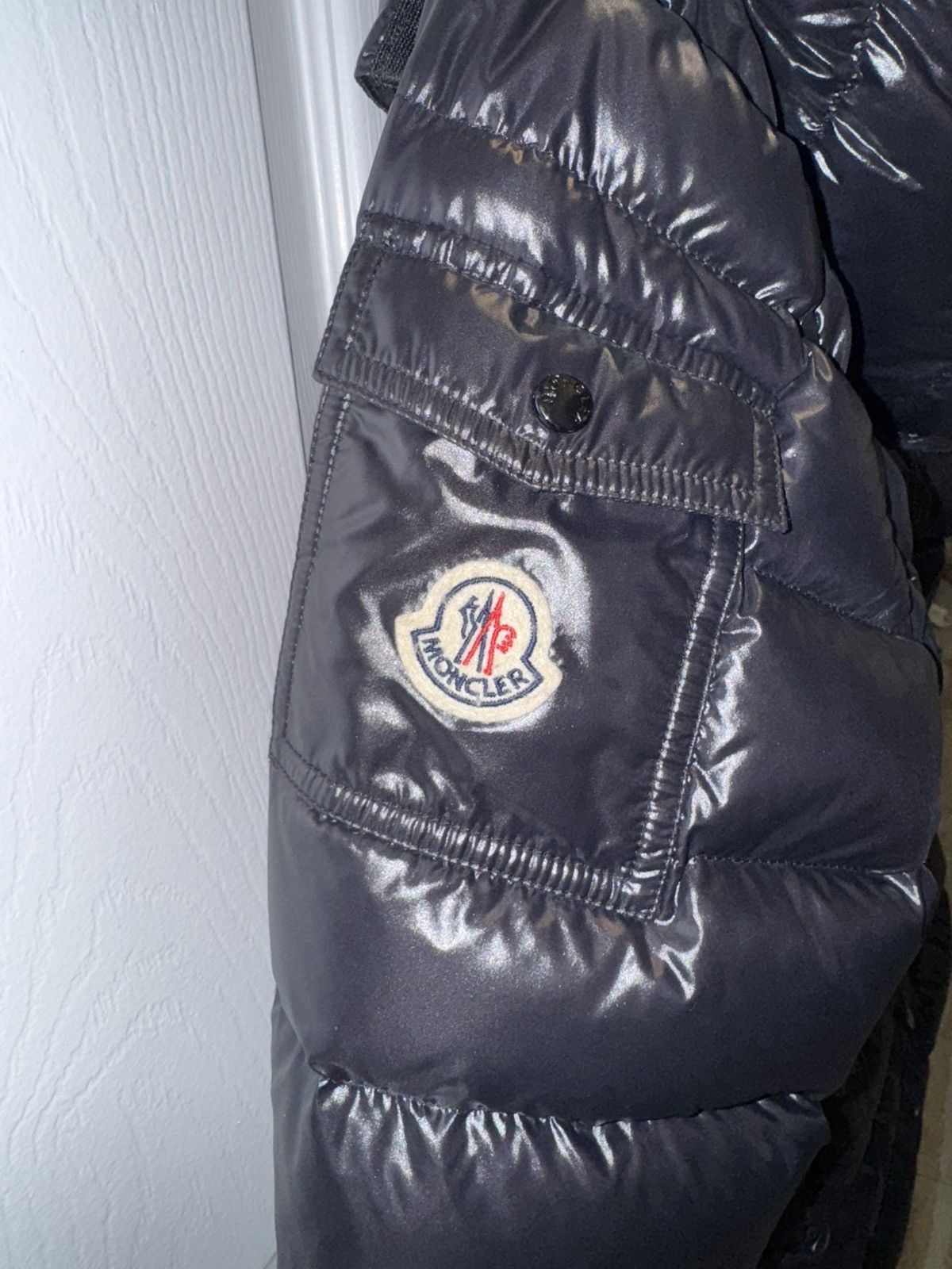 Moncler Moncler Bady Black Hooded Down Jacket Size L / US 10 / IT 46 - 3 Thumbnail