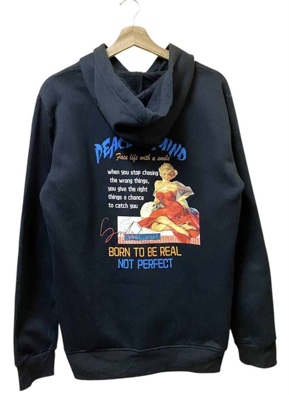 Shein Shein Peace Of Mind Hodie Black Colour Size US M / EU 48-50 / 2 - 2 Thumbnail