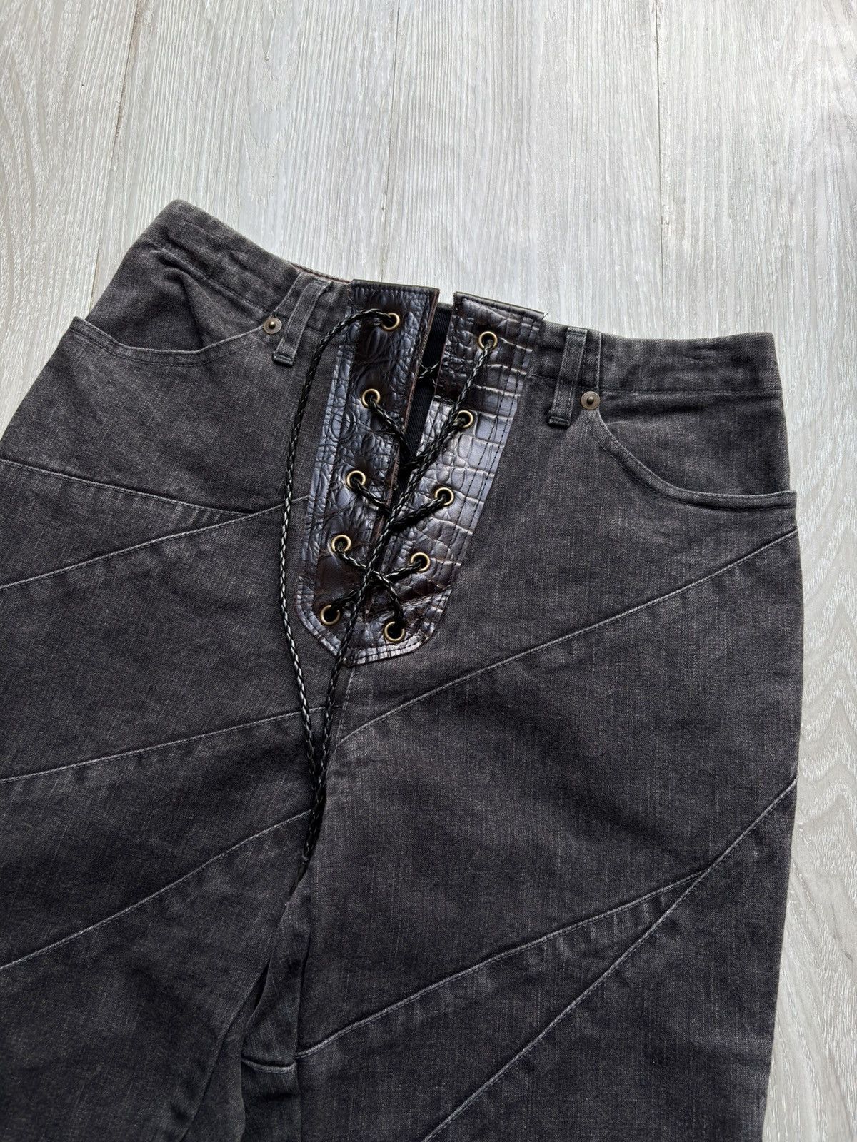 14th Addiction ETERNO BELLEZZA flare jeans Size US 26 / EU 42 - 3 Thumbnail