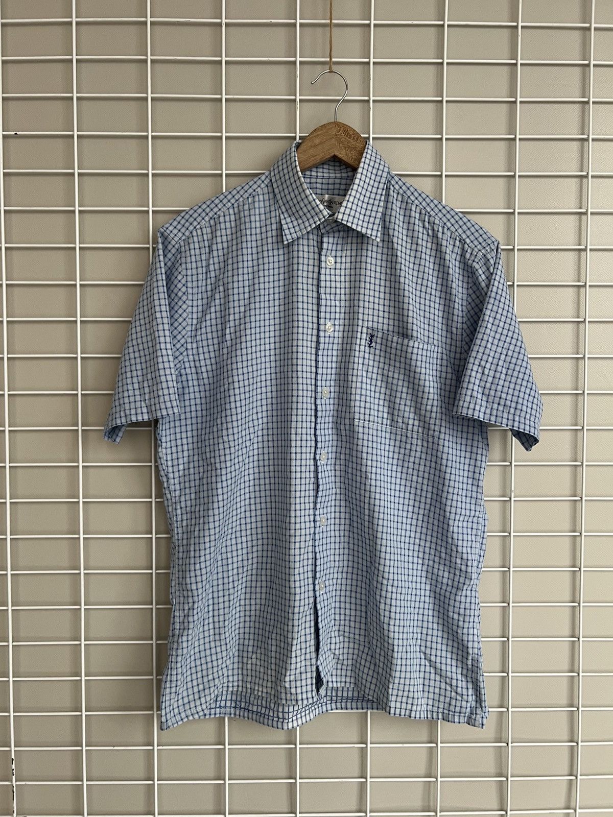 Yves Saint Laurent Yves Saint Laurent Checked Button Shirt Mens Size M YSL Size US M / EU 48-50 / 2 - 1 Thumbnail