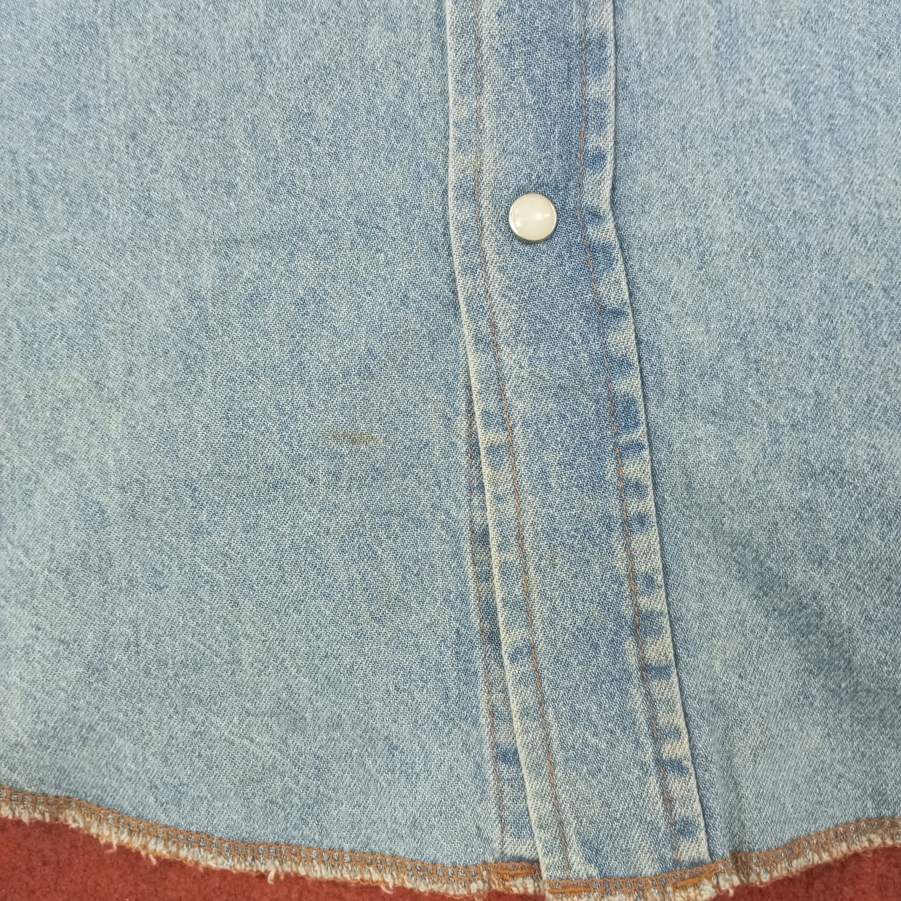 Vintage × Wrangler Wrangler Double Pocket Design Casual Shirt c219n8 Size US L / EU 52-54 / 3 - 7 Thumbnail