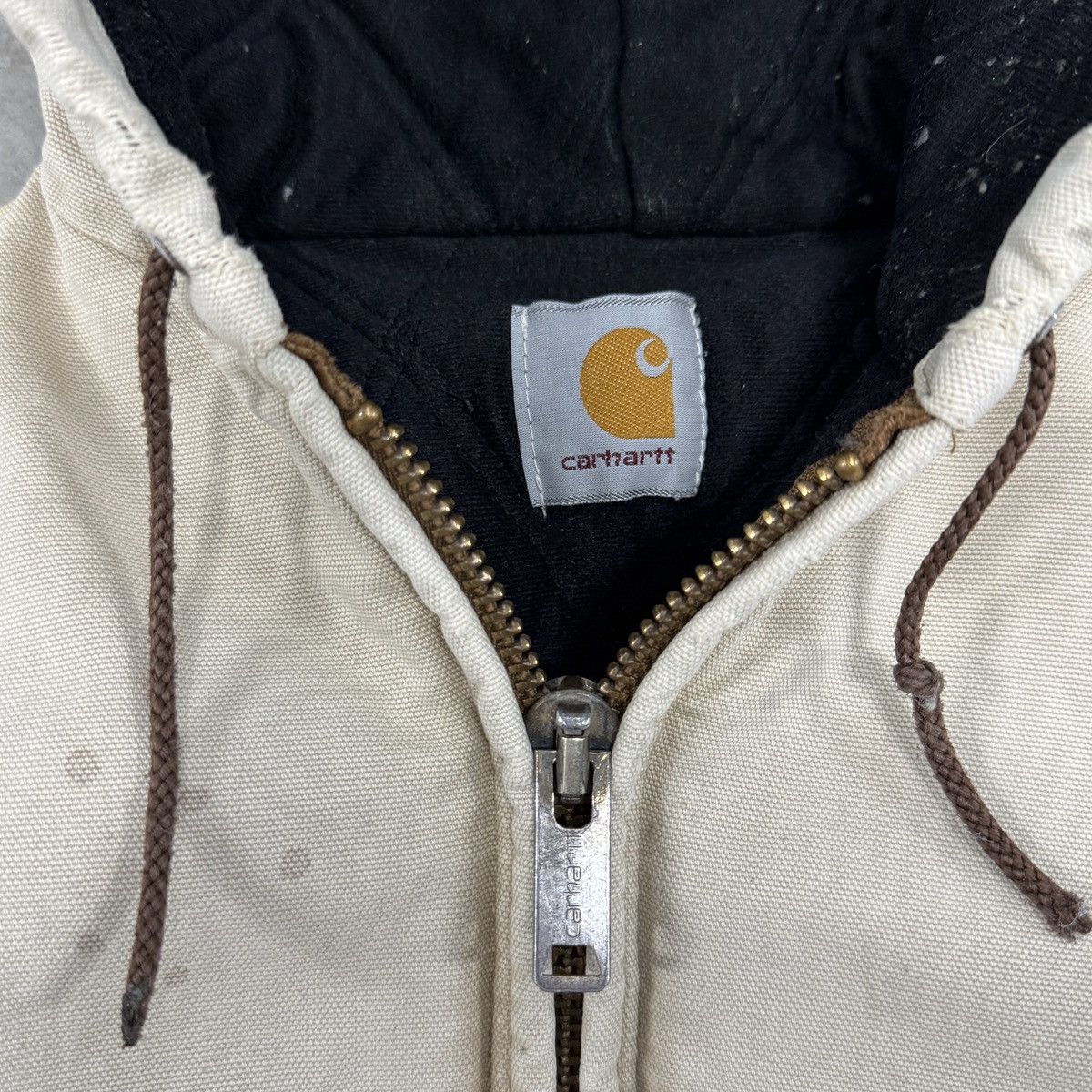 Carhartt Vintage Carhartt Jacket Thrashed Faded Size US S / EU 44-46 / 1 - 10 Thumbnail