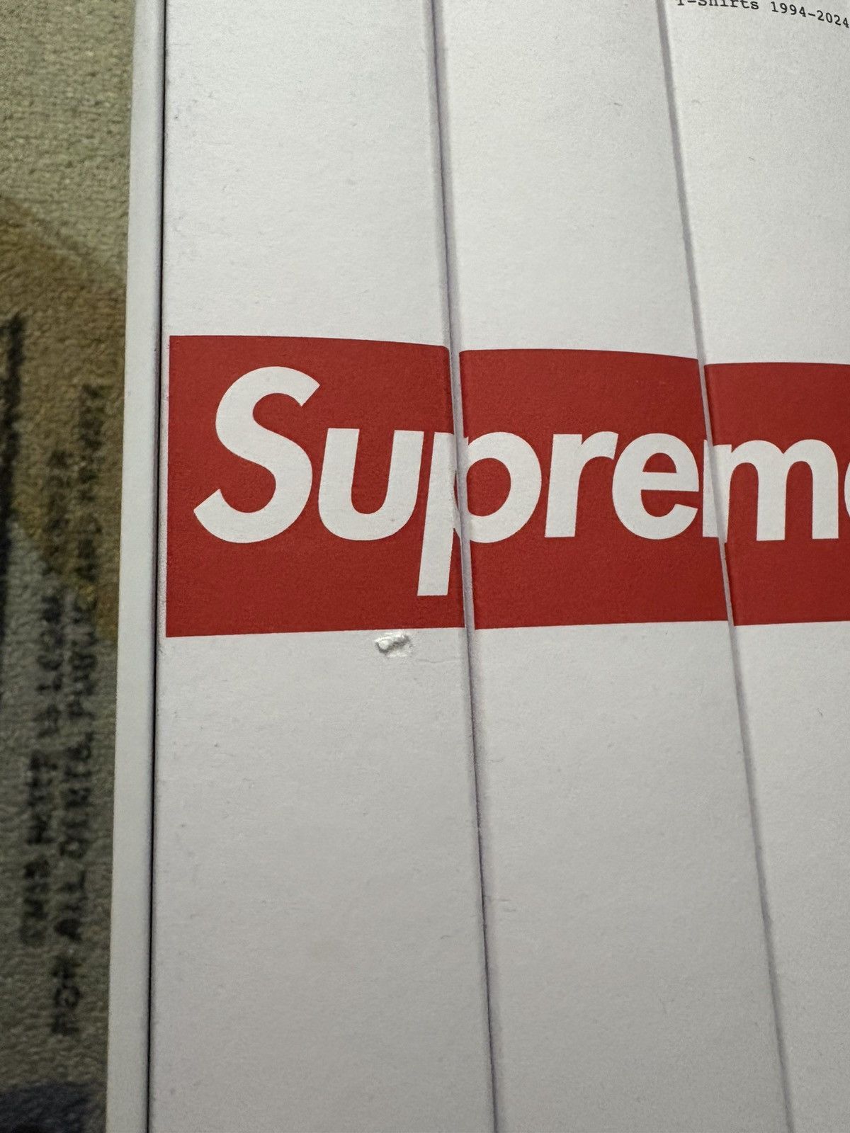 Supreme Supreme 30 Years: T-Shirts 1994-2024 Book Set Size ONE SIZE - 2 Thumbnail