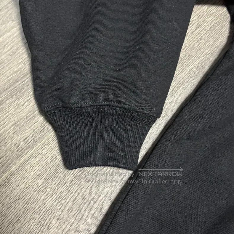 Balenciaga Balenciaga Black Small Logo Letter Sweater, Unlined, Size Size US S / EU 44-46 / 1 - 4 Thumbnail
