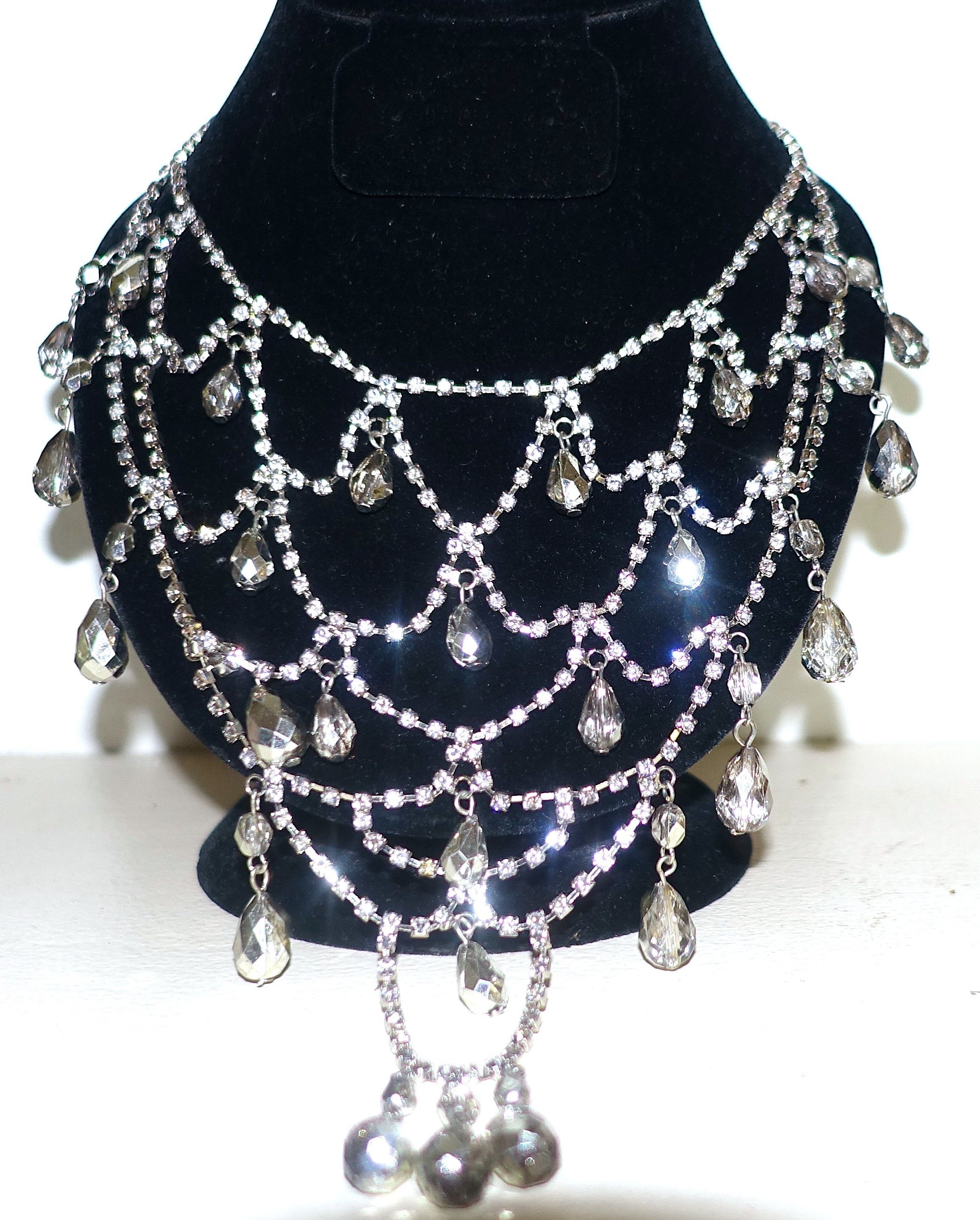 Vintage Silver Tone Teardrop Dangle Rhinestones Necklace Size ONE SIZE - 2 Thumbnail
