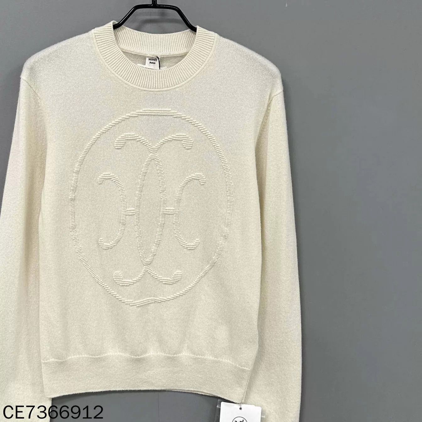 Hermes HERMES Women's Old Money Cream Cashmere Sweater Size S / US 4 / IT 40 - 2 Thumbnail