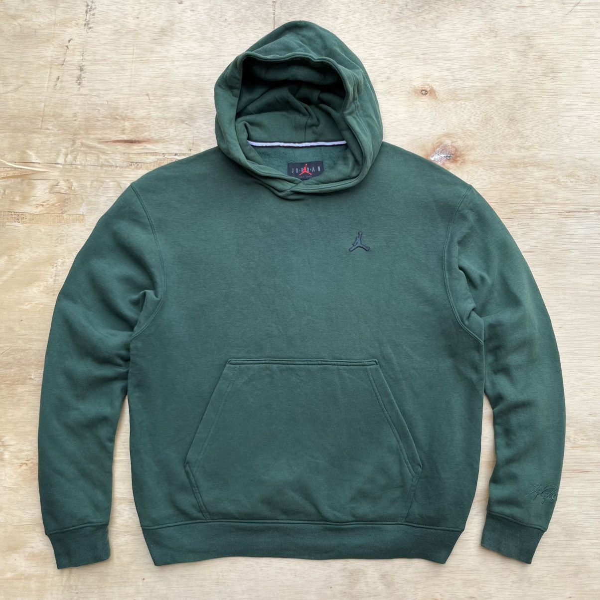 Jordan Brand AIR JORDAN PULLOVER HOODIE GREEN SMALL LOGO Size US XL / EU 56 / 4 - 1 Thumbnail