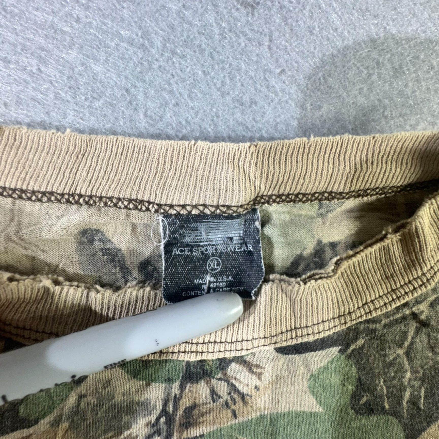 Vintage VINTAGE Ace Sportswear Shirt Mens XL Camo Pocket Hunting Outdoor USA 90s Size US XL / EU 56 / 4 - 7 Thumbnail