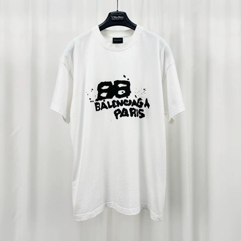 Balenciaga Balenciaga Graffiti monogram printed short sleeve Size US M / EU 48-50 / 2 - 1 Thumbnail