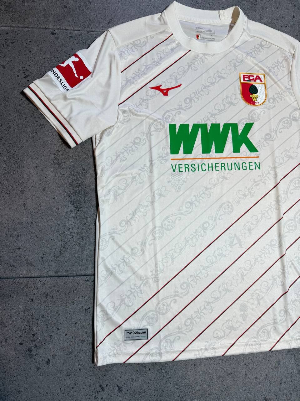 Mizuno Mizuno Augsburg season 24/25 soccer away jersey home bundes Size US M / EU 48-50 / 2 - 2 Thumbnail
