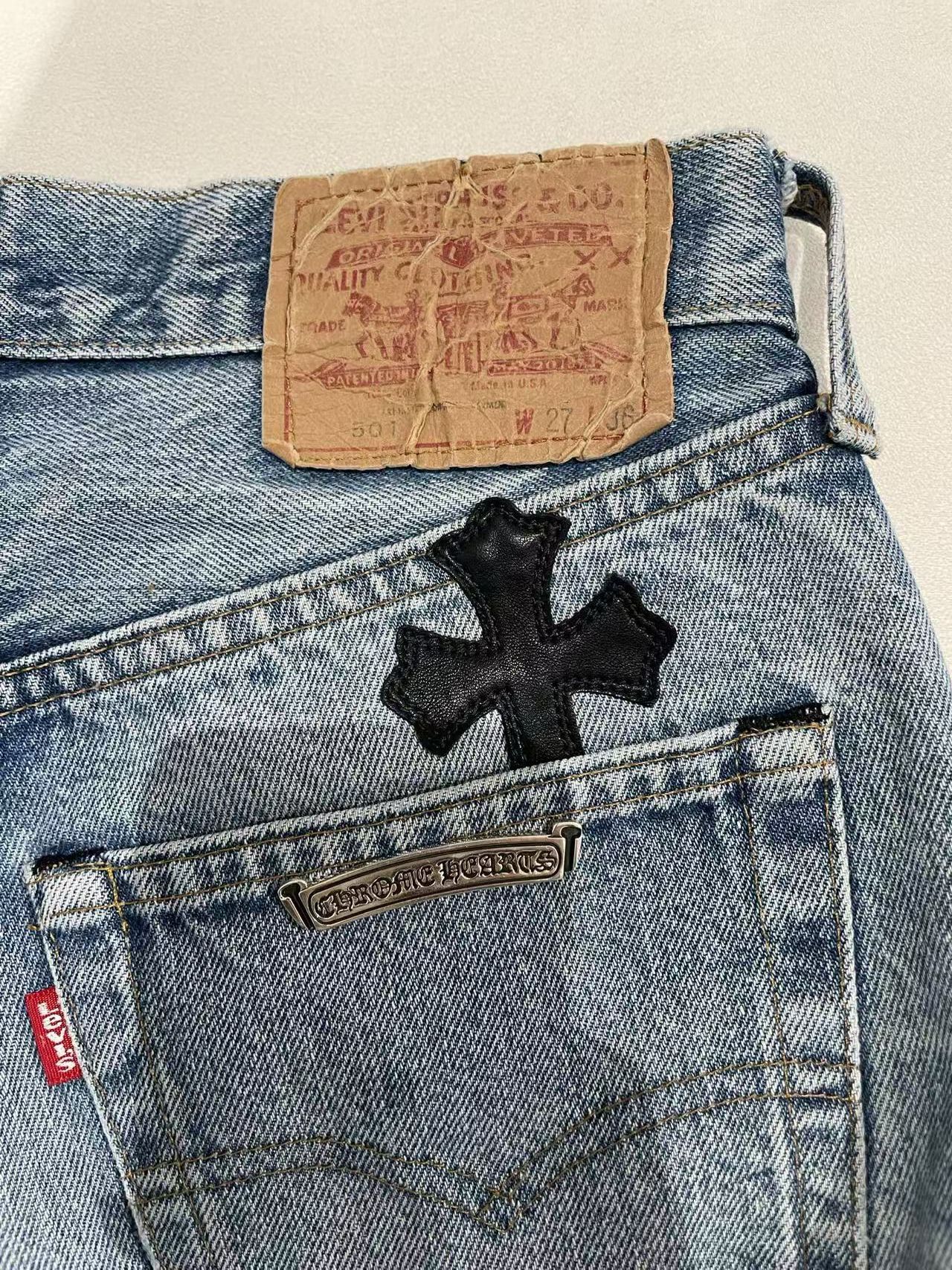 Chrome Hearts Chrome Hearts Levi's 501 Black Cross Leather Patch Jeans Size 26" / US 2 / IT 38 - 8 Thumbnail