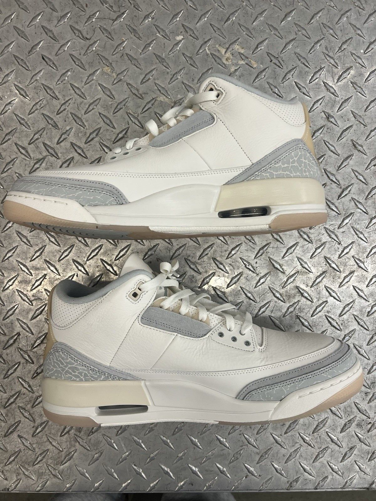 Jordan Brand Jordan 3 Retro SE Craft Ivory FJ9479100 Size 13 US Men New Size US 13 / EU 46 - 2 Thumbnail