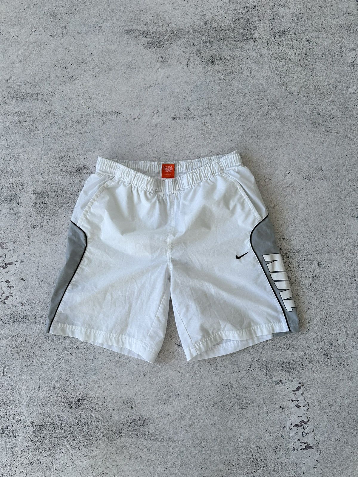 Nike × Vintage Vintage Nike Y2K drill shorts Size US 32 / EU 48 - 1 Thumbnail