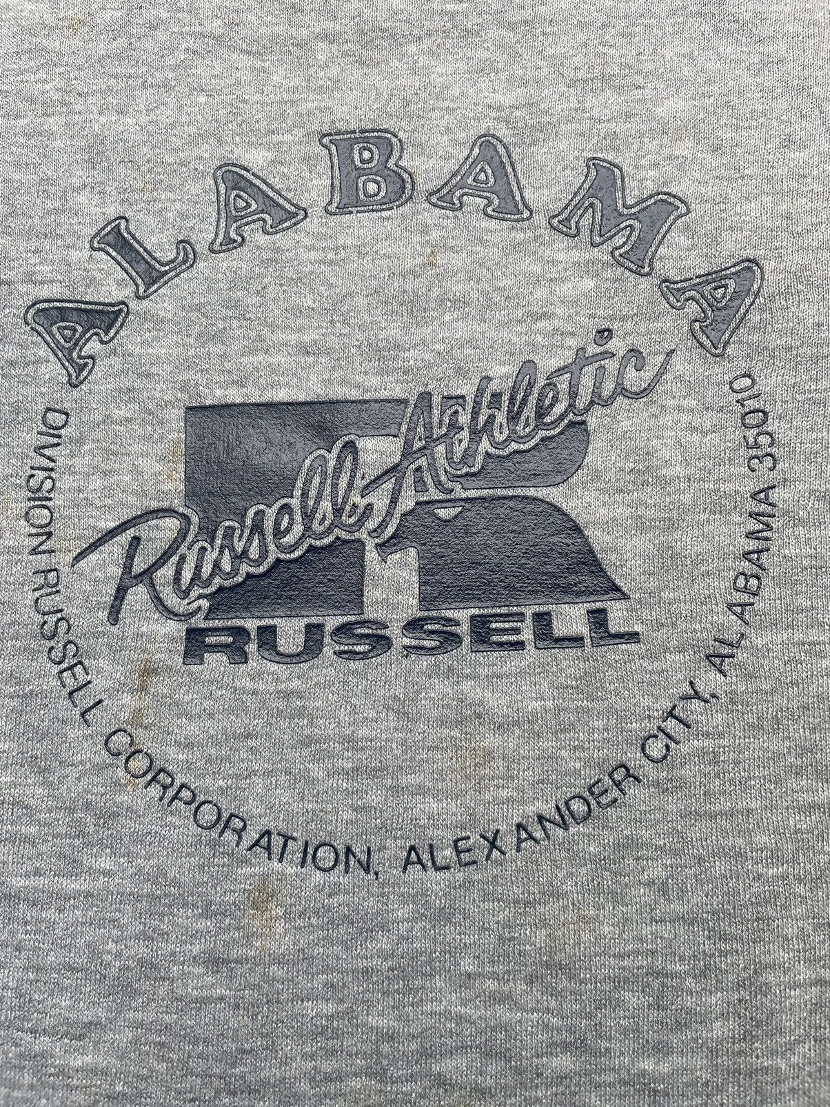 Russell Athletic Vintage Russell Athletic Crewneck Size US L / EU 52-54 / 3 - 14 Thumbnail