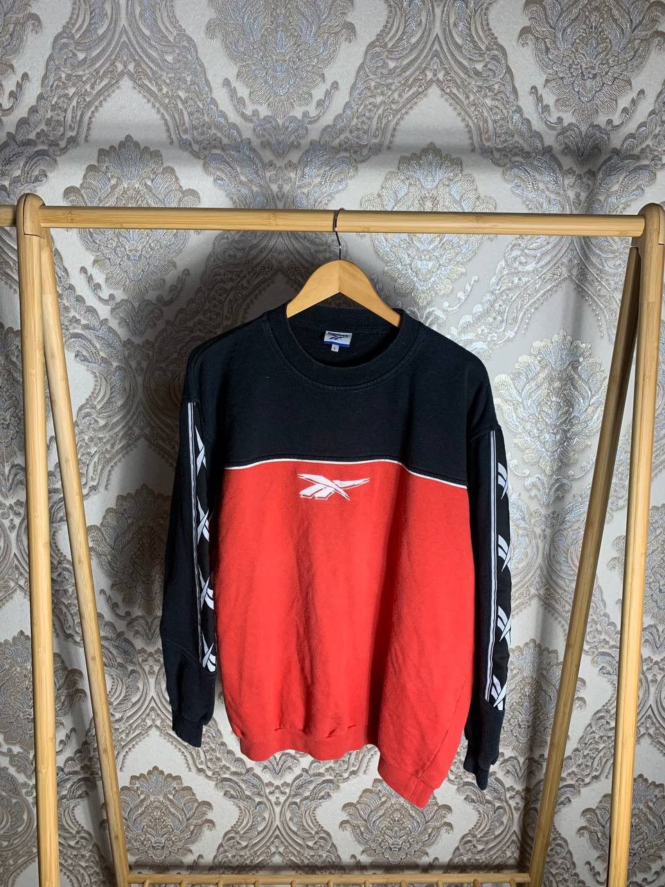 Reebok VINTAGE REEBOK RETRO SWEATSHIRT DESIGNER MONOGRAM Y2K 90s Size US S / EU 44-46 / 1 - 1 Thumbnail