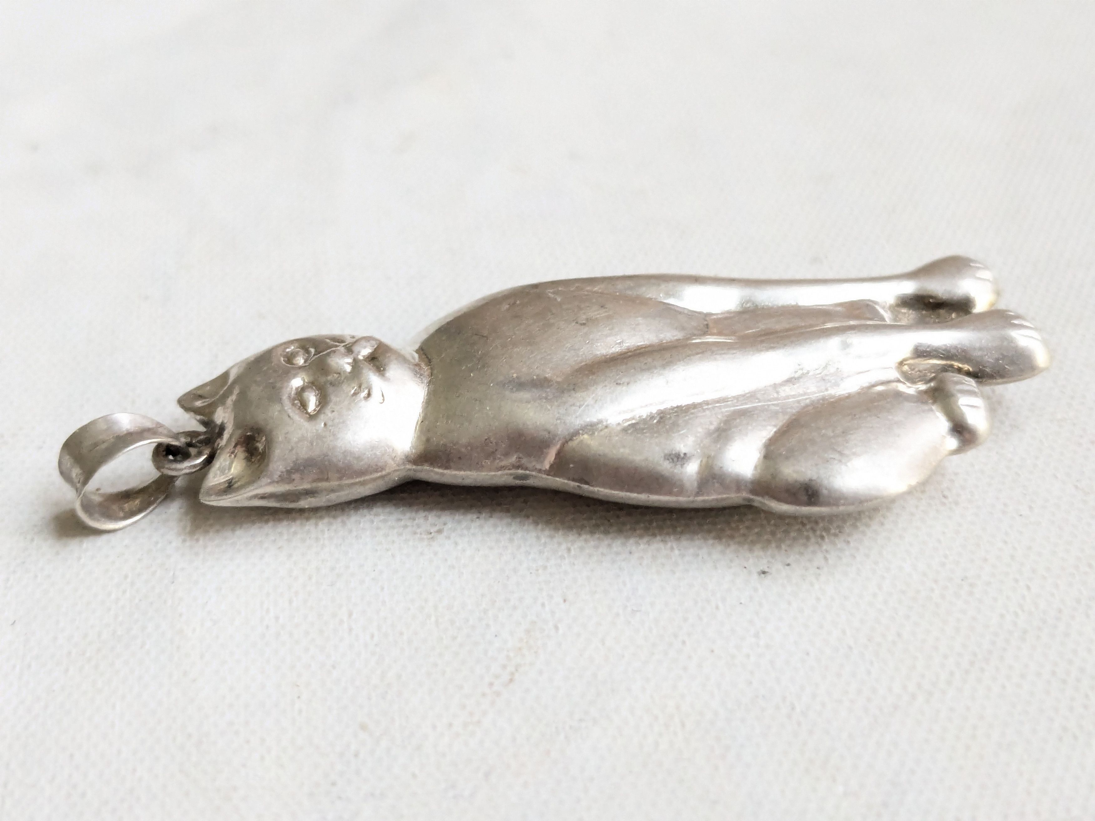 Sterling Silver Vintage Sterling Silver Cat Pendant Puffy Hollow Size ONE SIZE - 2 Thumbnail