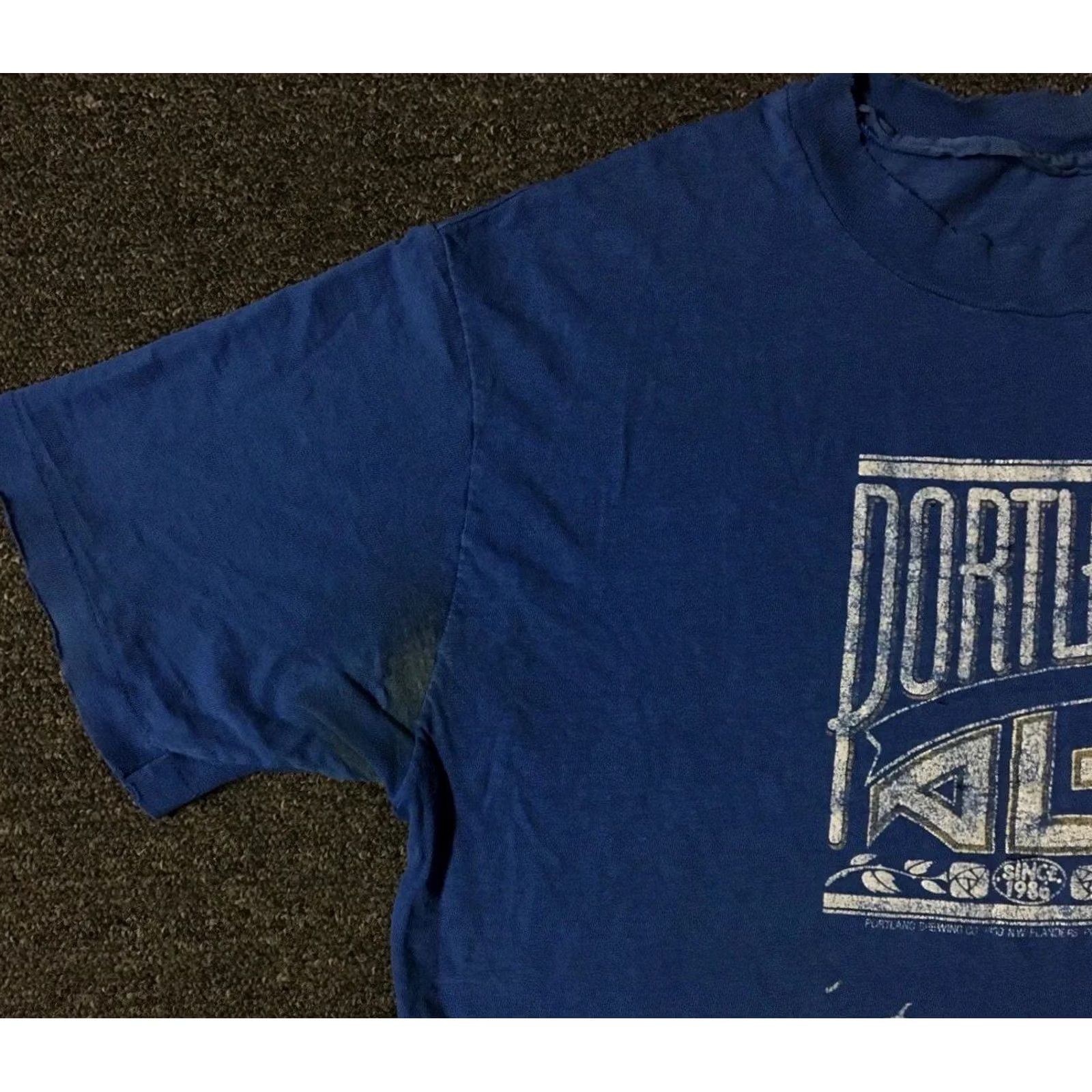 Thrasher VINTAGE 90s Portland Ale Shirt M Blue Bar Grunge Biker Punk Beer Thrashed Faded Distress Mens Size US M / EU 48-50 / 2 - 5 Thumbnail