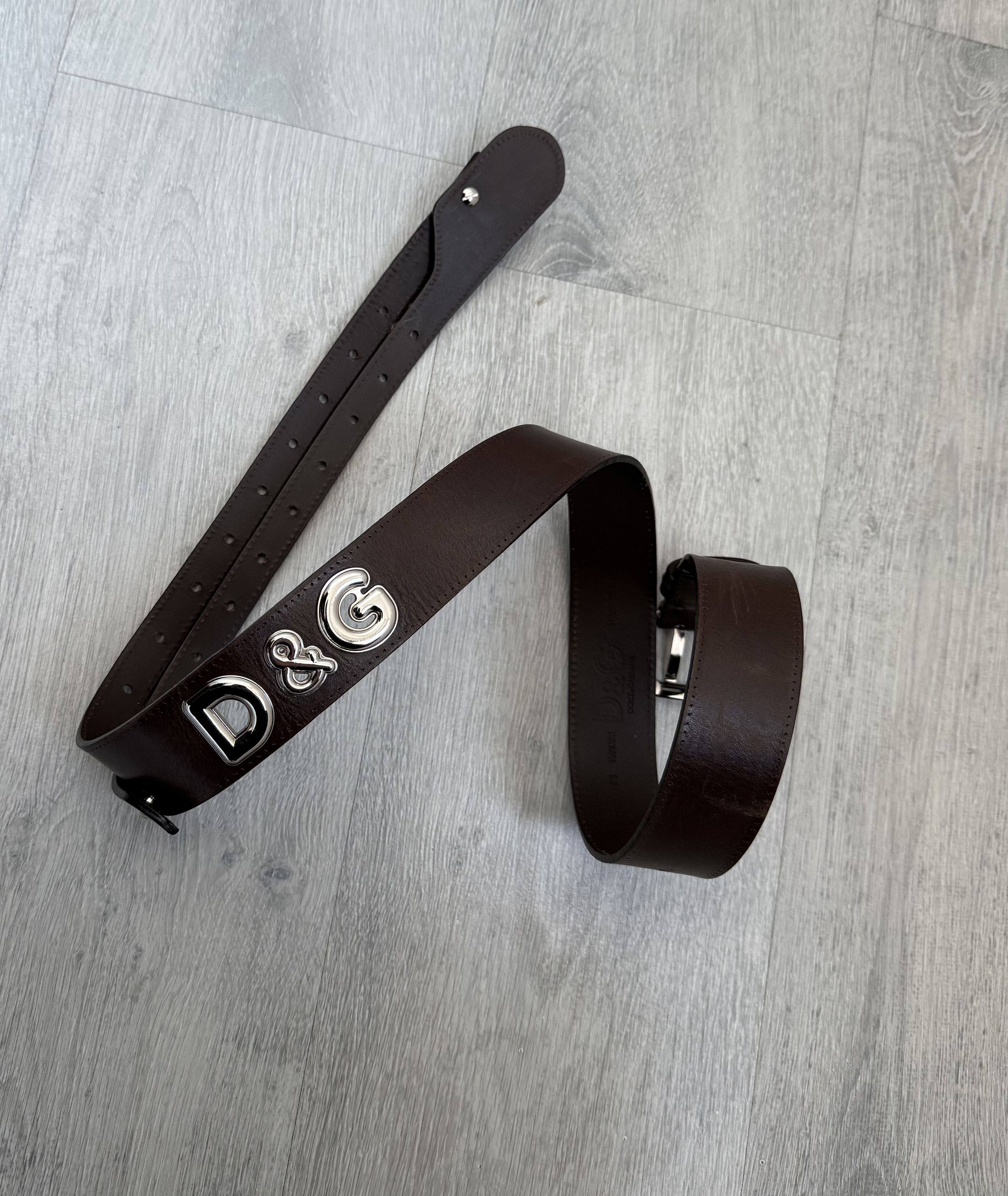 Dolce & Gabbana RARE avantgarde Dolce & Gabbana DG logo leather belt Size 34 - 1 Thumbnail