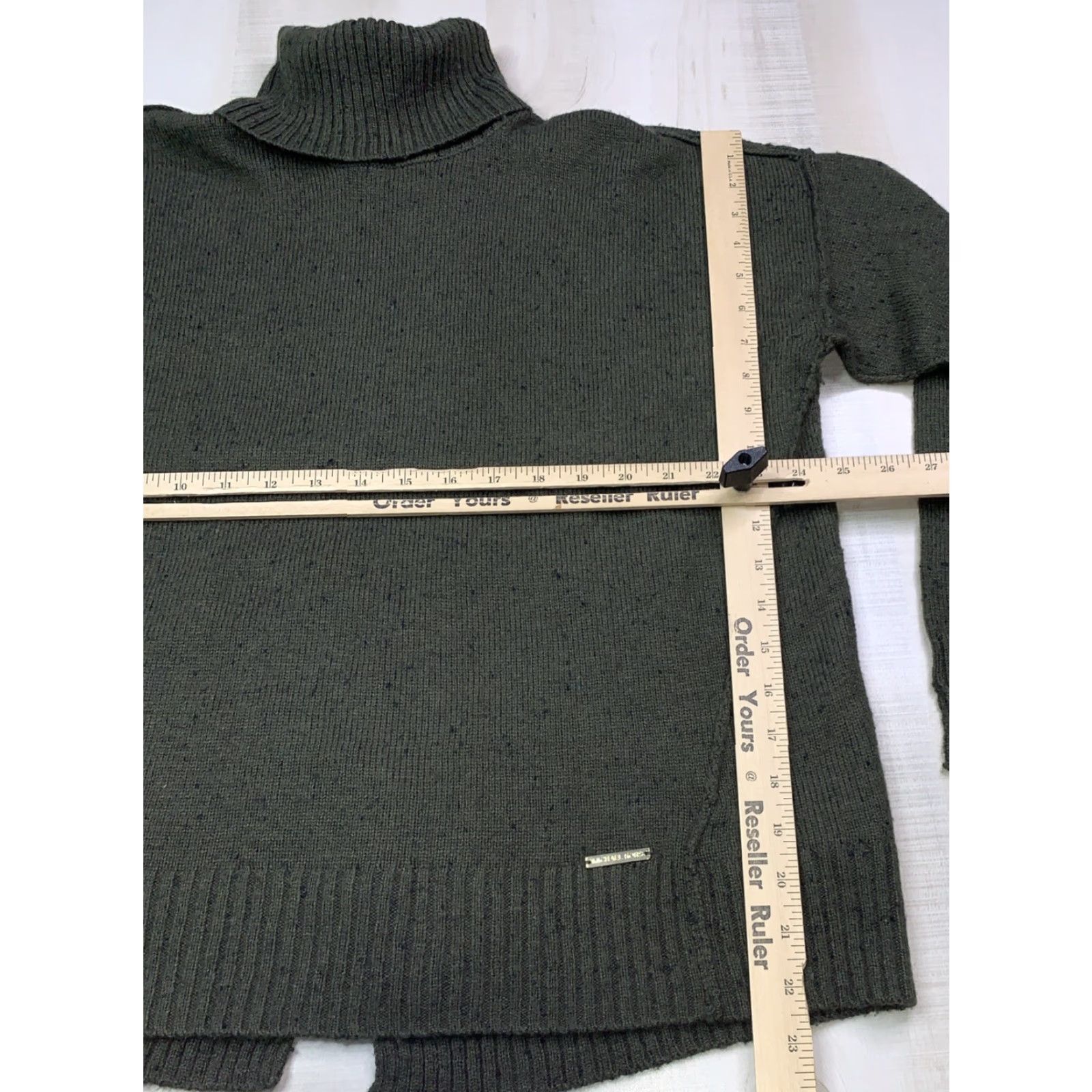 Michael Kors VINTAGE Michael Kors Green Wool Blend Knit Turtle Neck Sweater Womens Medium-12752 Size M / US 6-8 / IT 42-44 - 5 Thumbnail