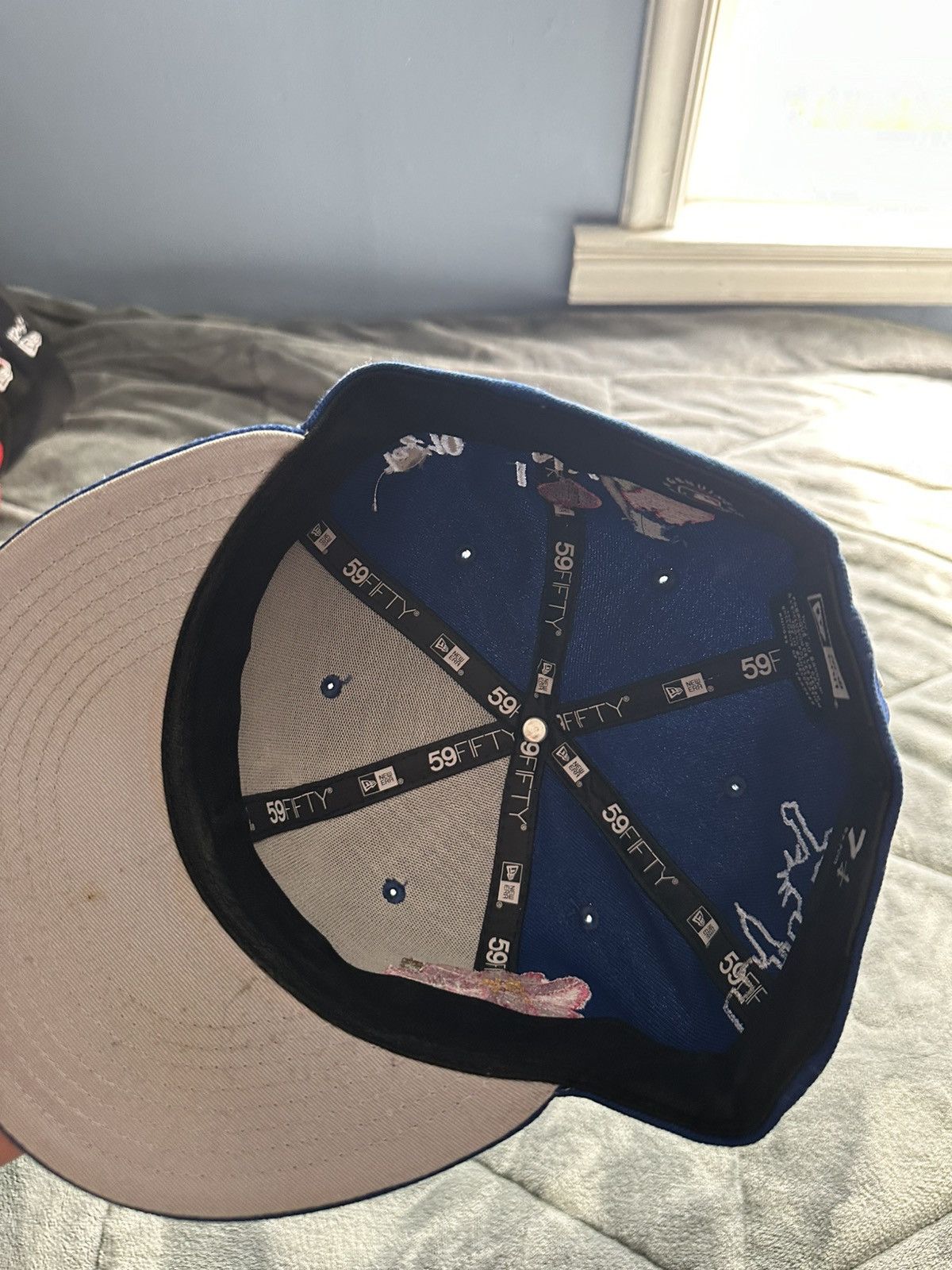 New Era New York Yankees Fitted hat EWDIL size 7 1/4 Size ONE SIZE - 5 Thumbnail