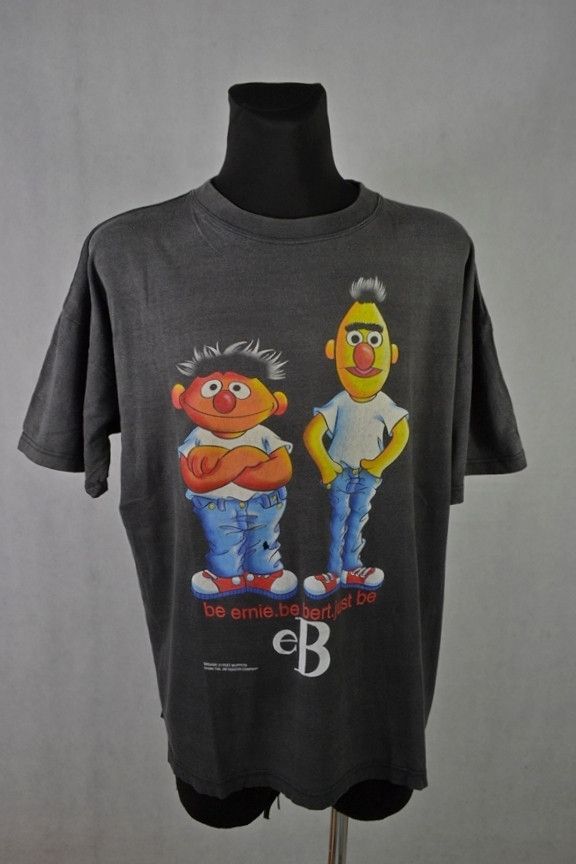 Cartoon Network Vintage 1998 Sesame Street Muppets Bert and Ernie Black Tee Size US L / EU 52-54 / 3 - 1 Thumbnail