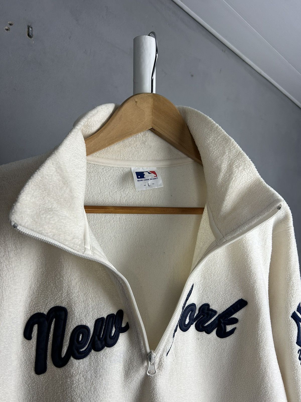 MLB MLB New York Yankees Fleece 1/4 Zip Sweatshirt Size L Size US L / EU 52-54 / 3 - 7 Thumbnail