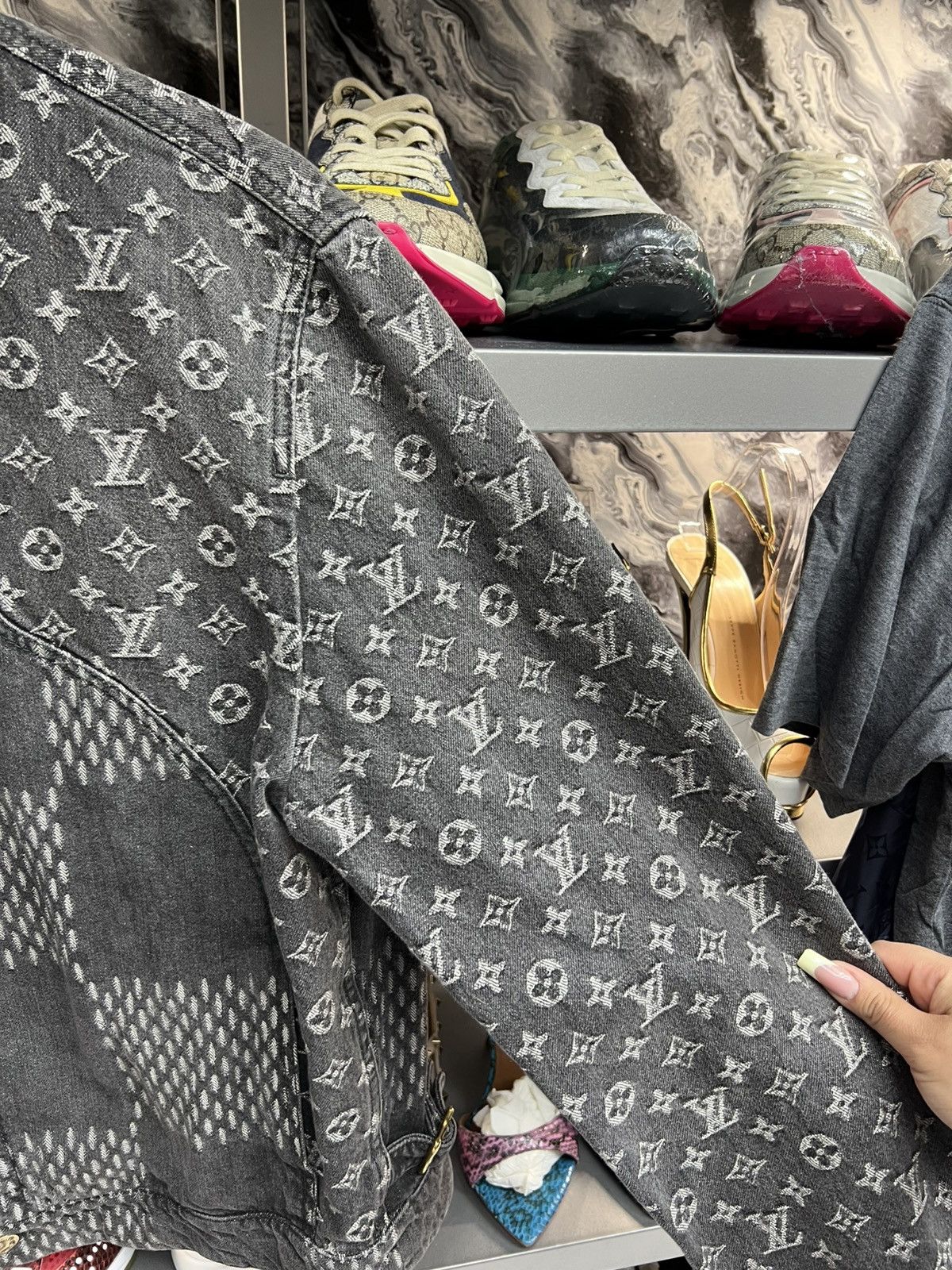 Louis Vuitton Louis Vuitton x Nigo Giant Damier Denim Jacket Size US M / EU 48-50 / 2 - 5 Thumbnail