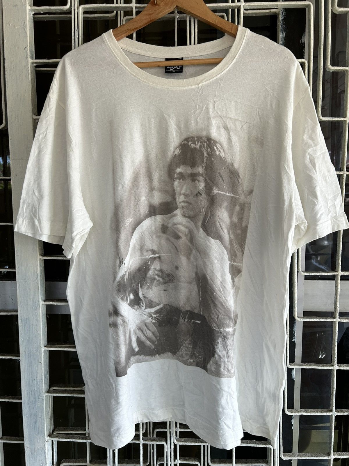 image of Vintage Bruce Lee Endorsed By Radio Days Tag in White, Men's (Size XL)