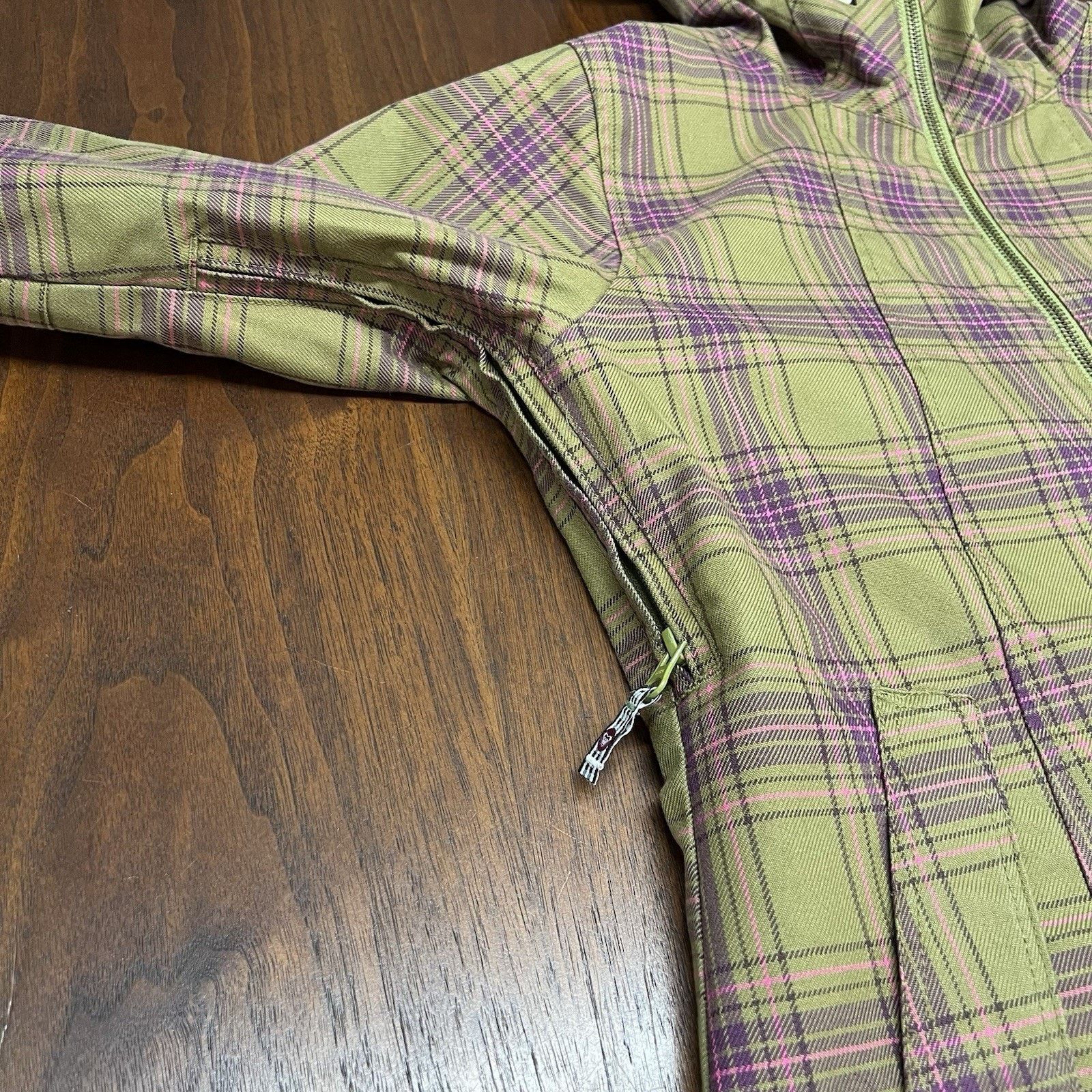 Other Roxy XS 5,000 Ski Snow Jacket Utility Coat Limited Edition Size US XS / EU 42 / 0 - 3 Thumbnail