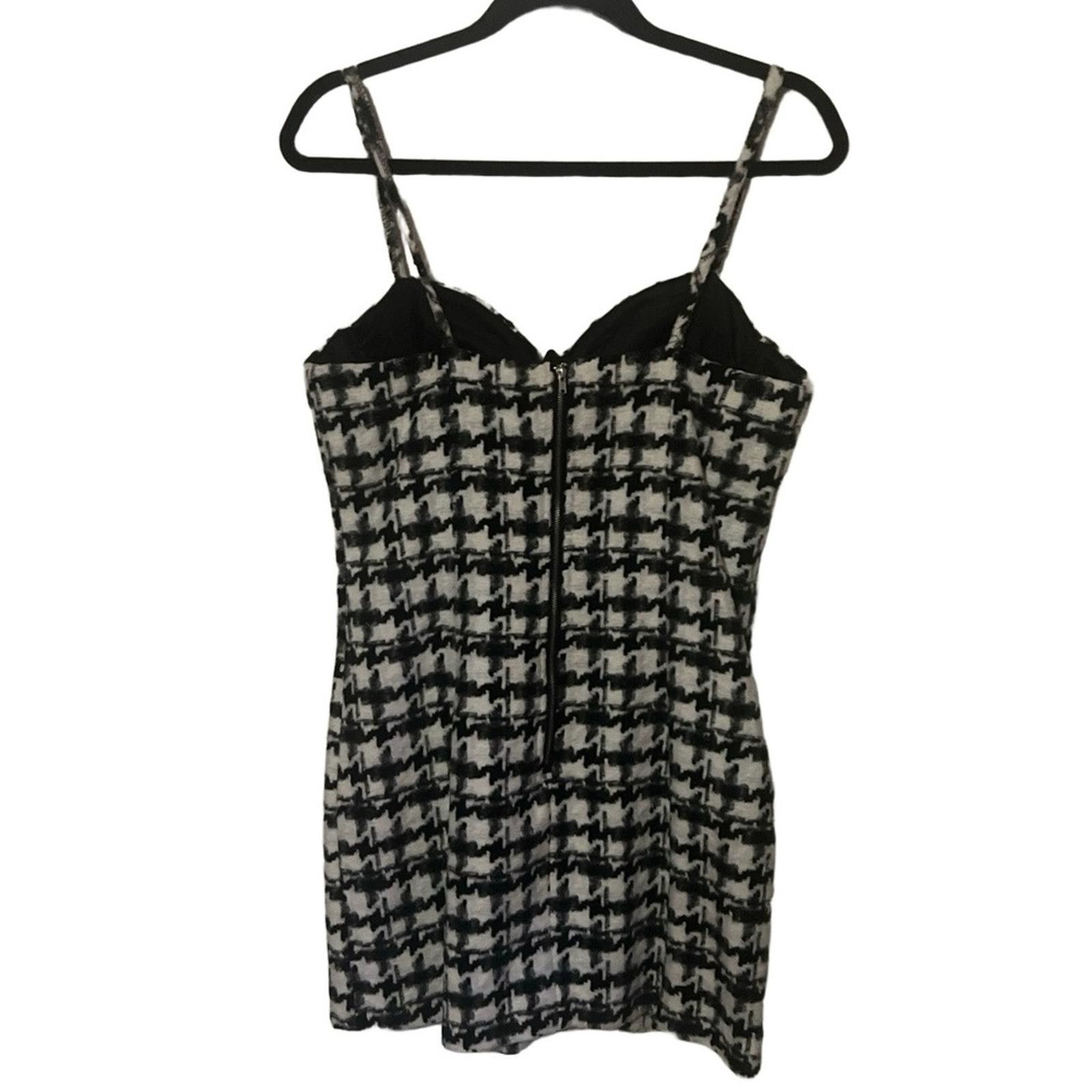 Forever 21 FOREVER 21 Mini Dress L Black White Houndstooth Sweetheart Size L / US 10 / IT 46 - 4 Thumbnail