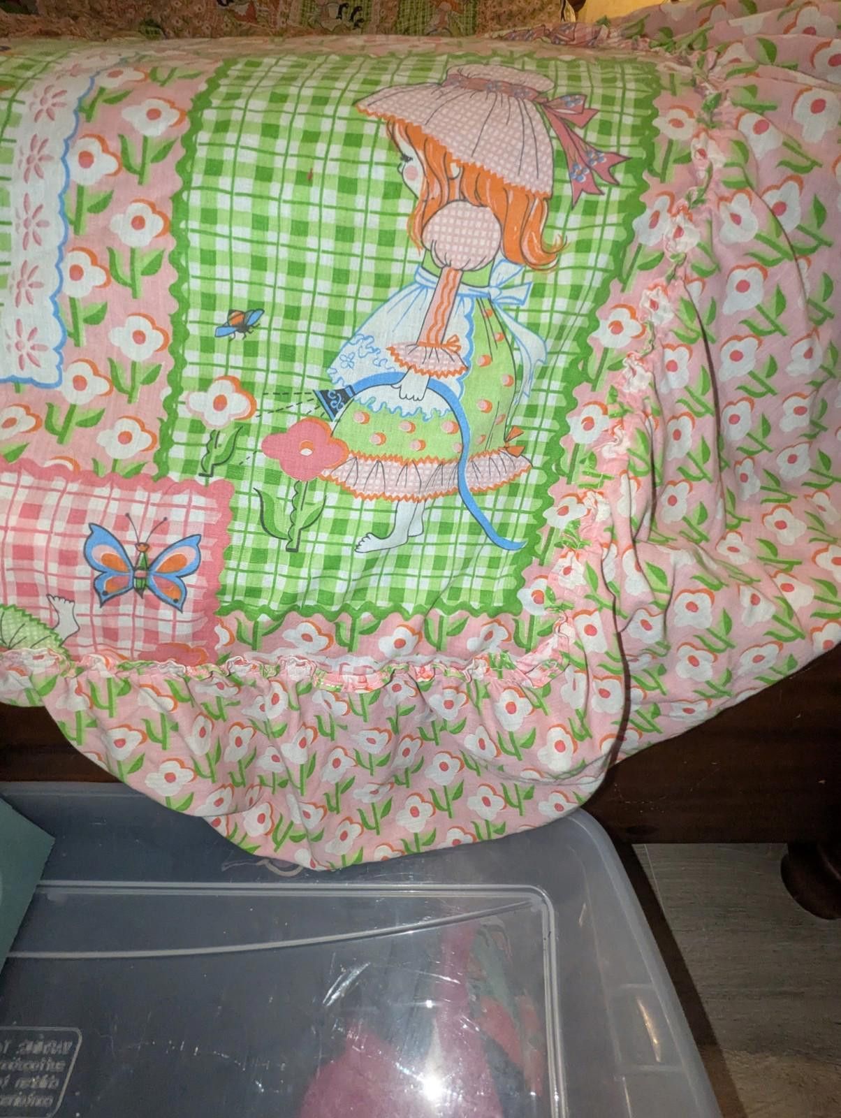 Sears VTG 70s Sears Pink Holly Hobbie Twin Comforter w/Dust Ruffle Size ONE SIZE - 9 Thumbnail