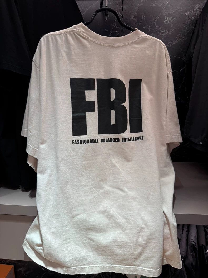 Balenciaga Balenciaga FBI front and back letter logo beige short sleev Size US S / EU 44-46 / 1 - 7 Thumbnail
