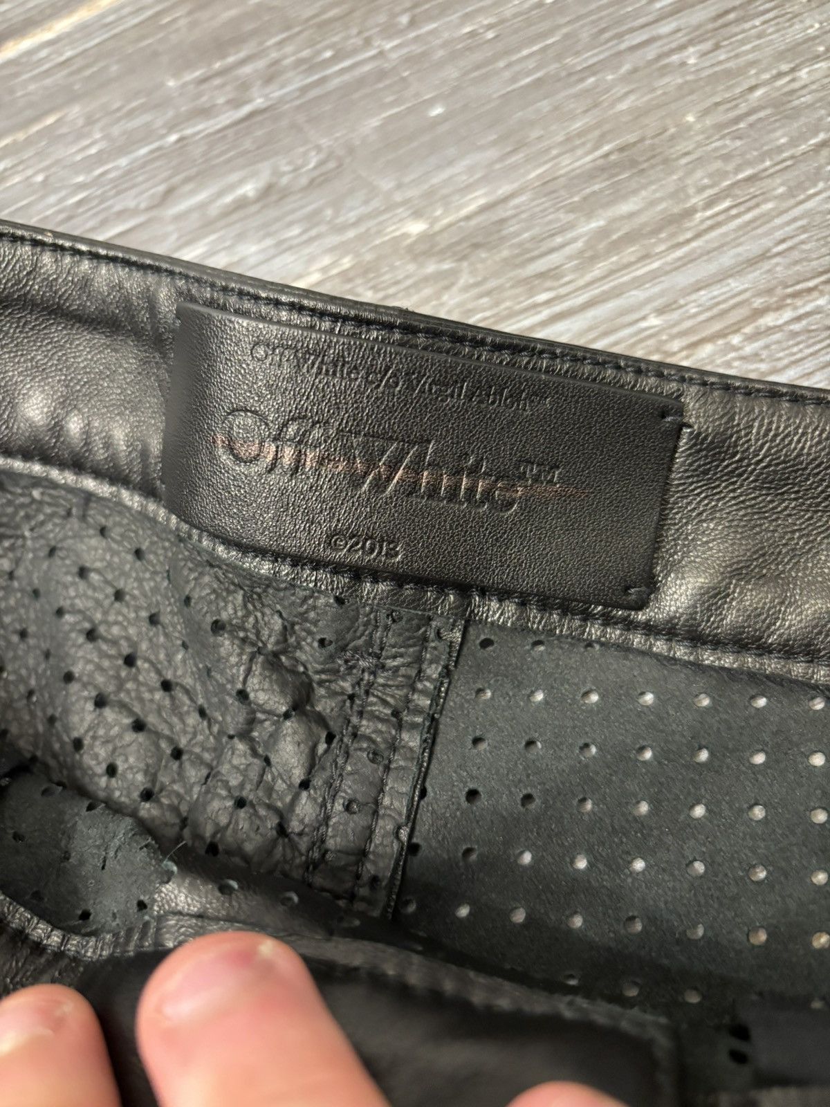 Off-White Off White Basketball Shorts Perforated Leather Size US 34 / EU 50 - 5 Thumbnail