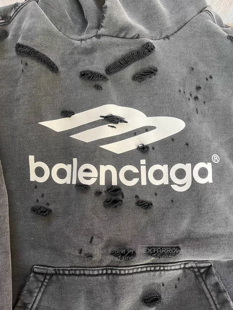 Balenciaga Balenciaga 3B Washed Destroyed Hooded Sweatshirt Size US XS / EU 42 / 0 - 2 Thumbnail