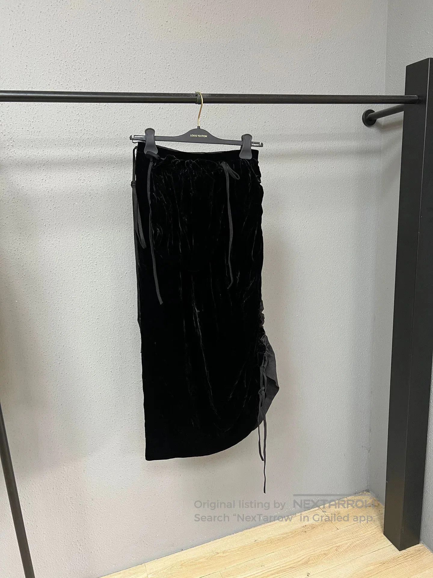 Loewe Loewe Velvet Midi Skirt. Size 35" - 1 Thumbnail