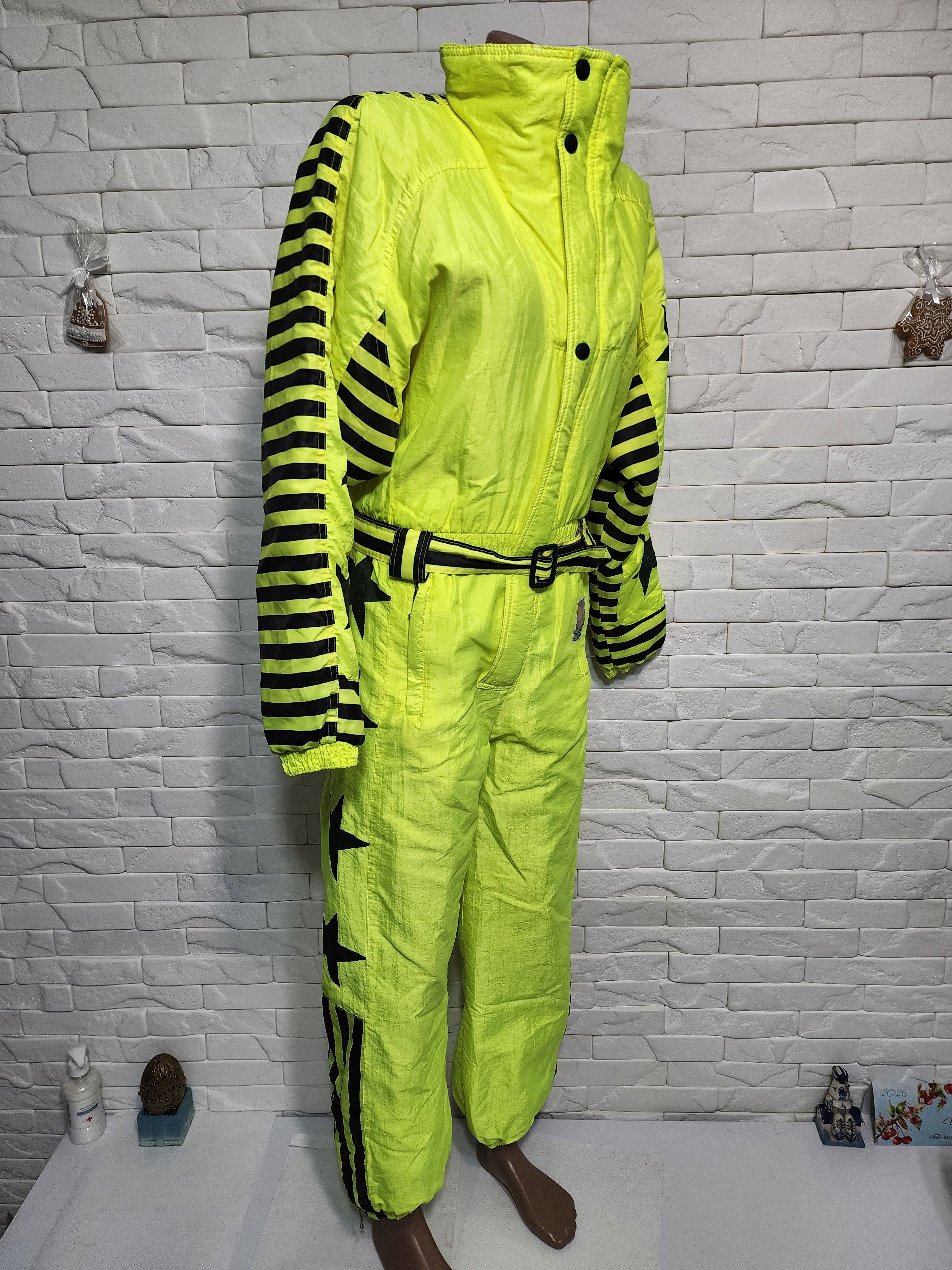 Other Men's Ski Sports Suit: Yellow Warm Activewear. Size US 31 - 3 Thumbnail