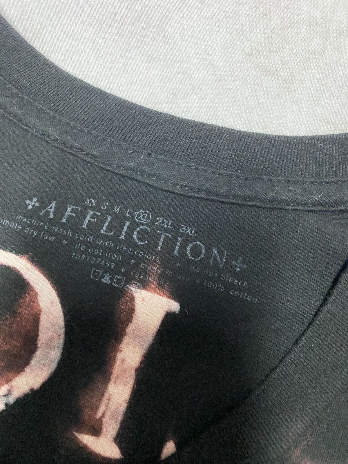 Affliction × Vintage Crazy Vintage Y2K 2000’s Affliction Skull V Neck Tee XL Size US XL / EU 56 / 4 - 4 Thumbnail