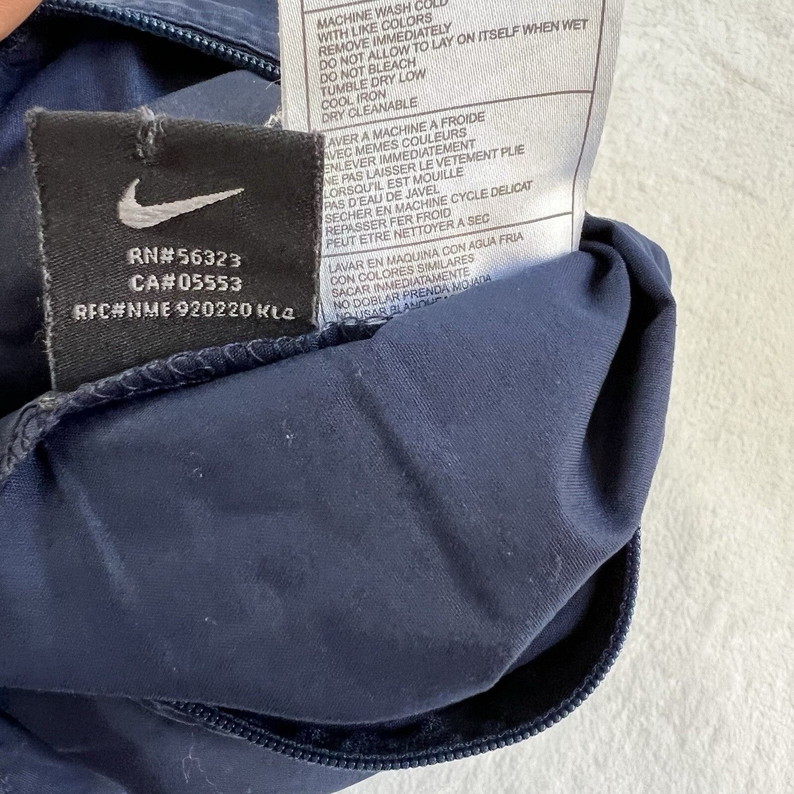 Nike Vintage Nike Baggy Reversible Shorts Size XL Mesh Y2K Cyber Size US 34 / EU 50 - 13 Thumbnail