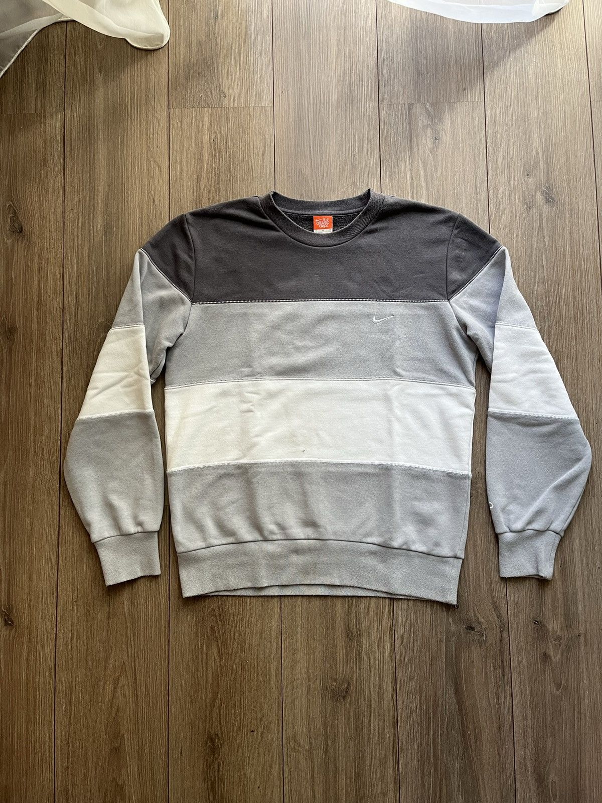 Nike Vintage Nike jumper Size US M / EU 48-50 / 2 - 2 Thumbnail