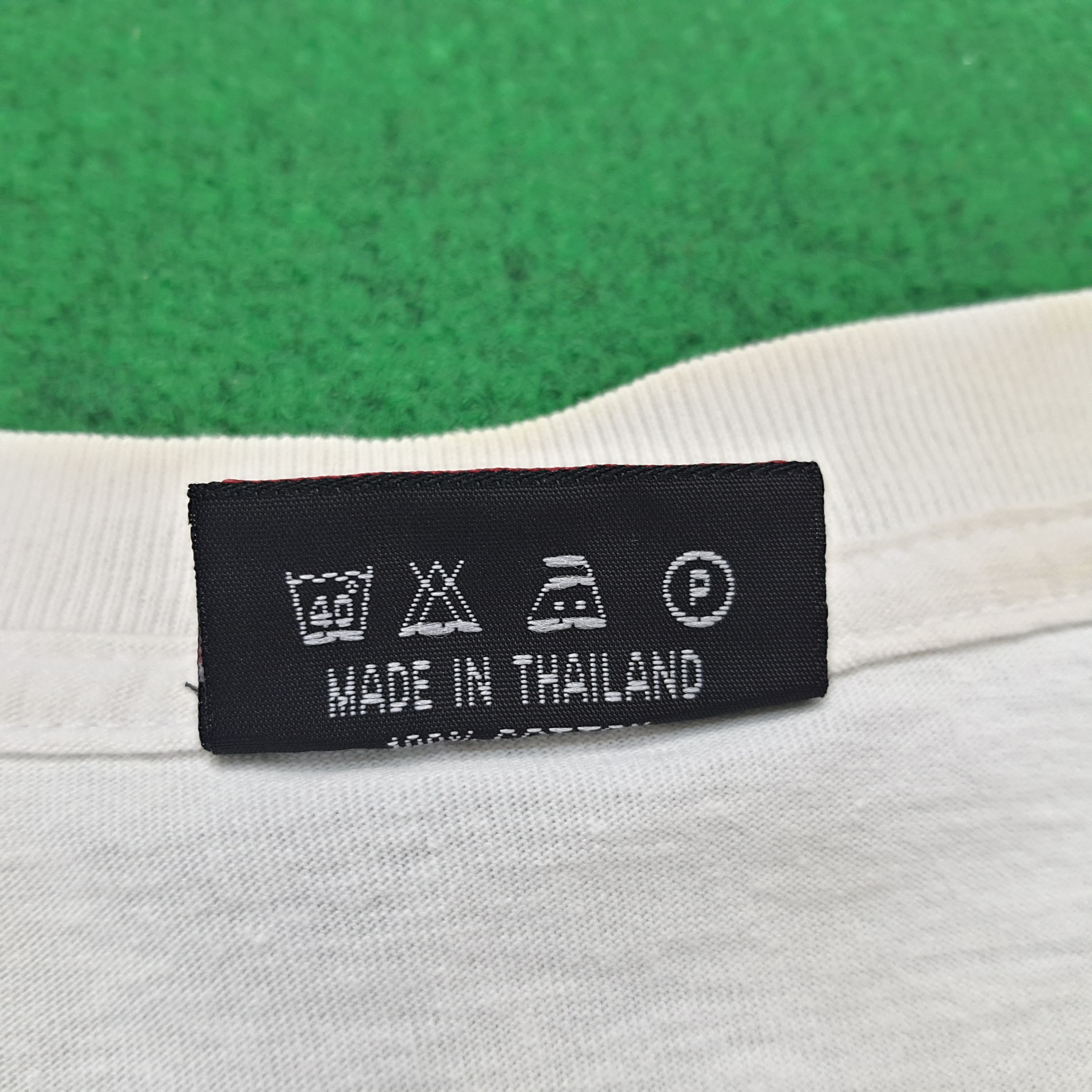 Japanese Brand × Vintage Vintage Toyota Racing Development Racing Team T-shirt Size US L / EU 52-54 / 3 - 7 Thumbnail